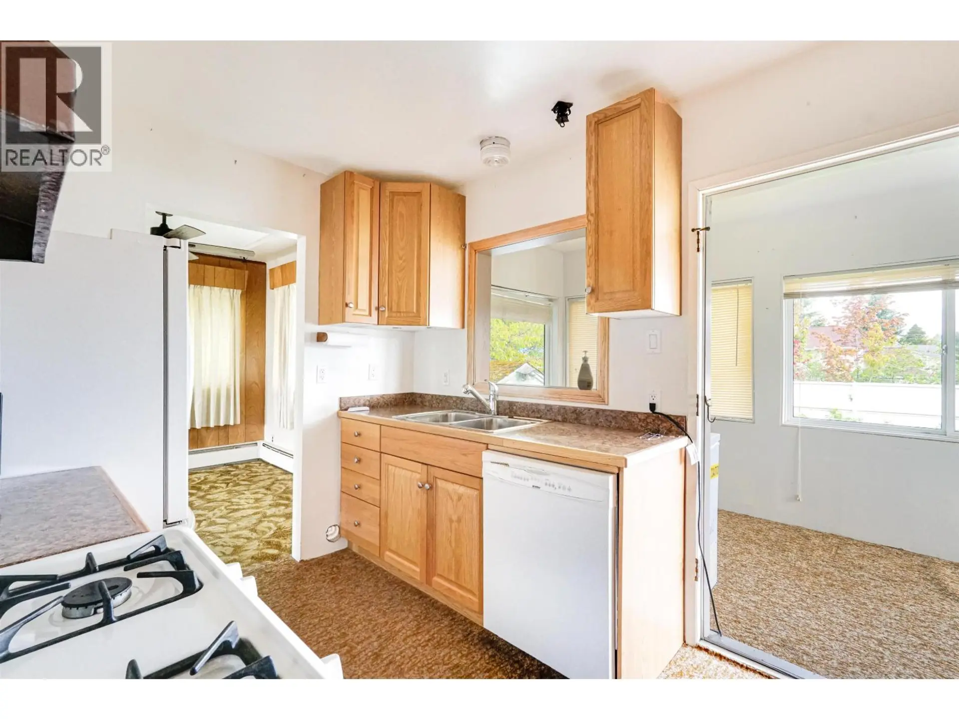 64 WHITE STREET - Image 7