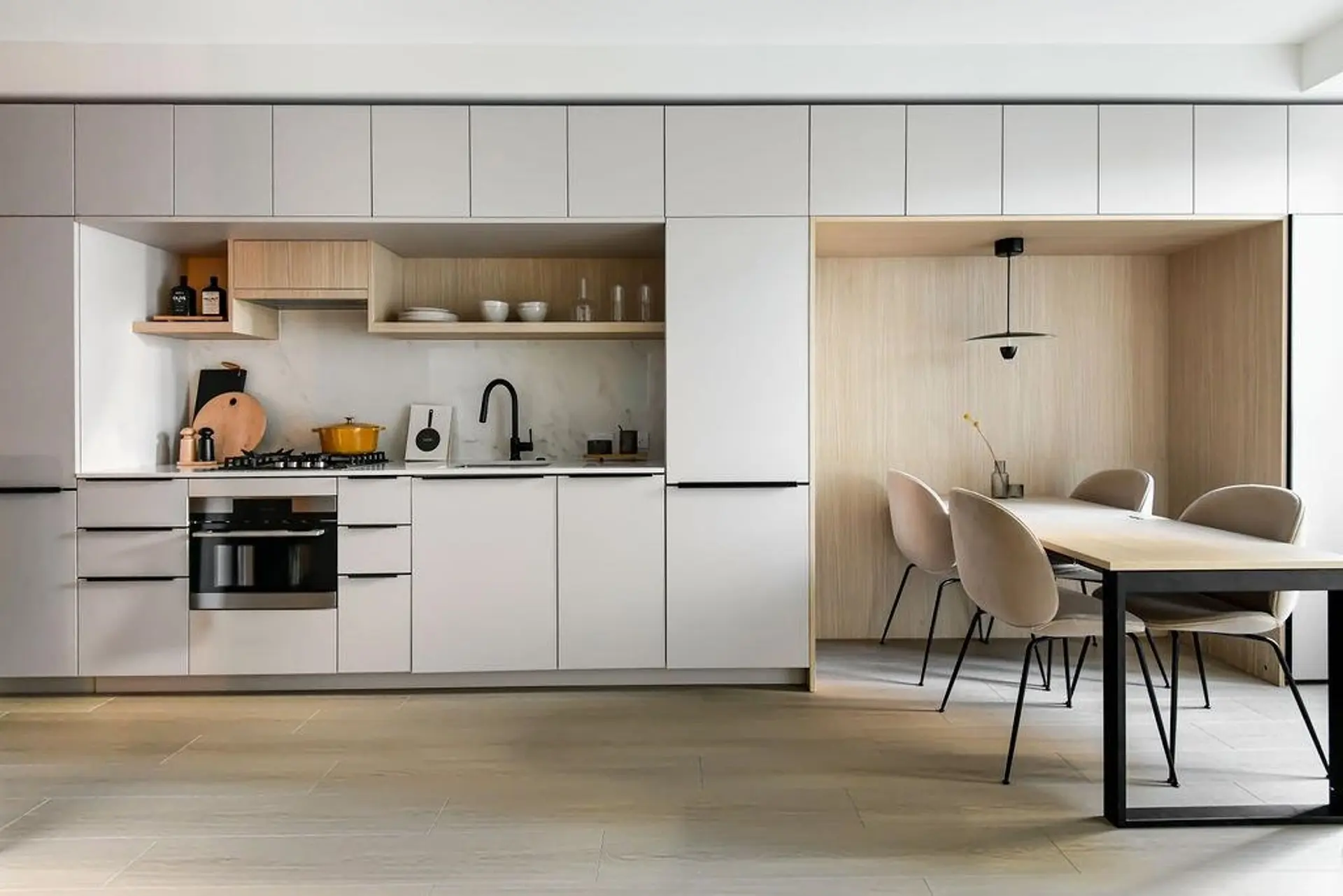 #222 125 Albert Street - Image 1