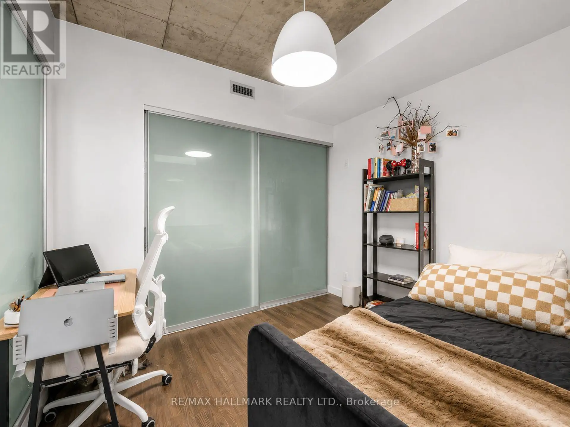 #213 75 PORTLAND STREET - Image 14