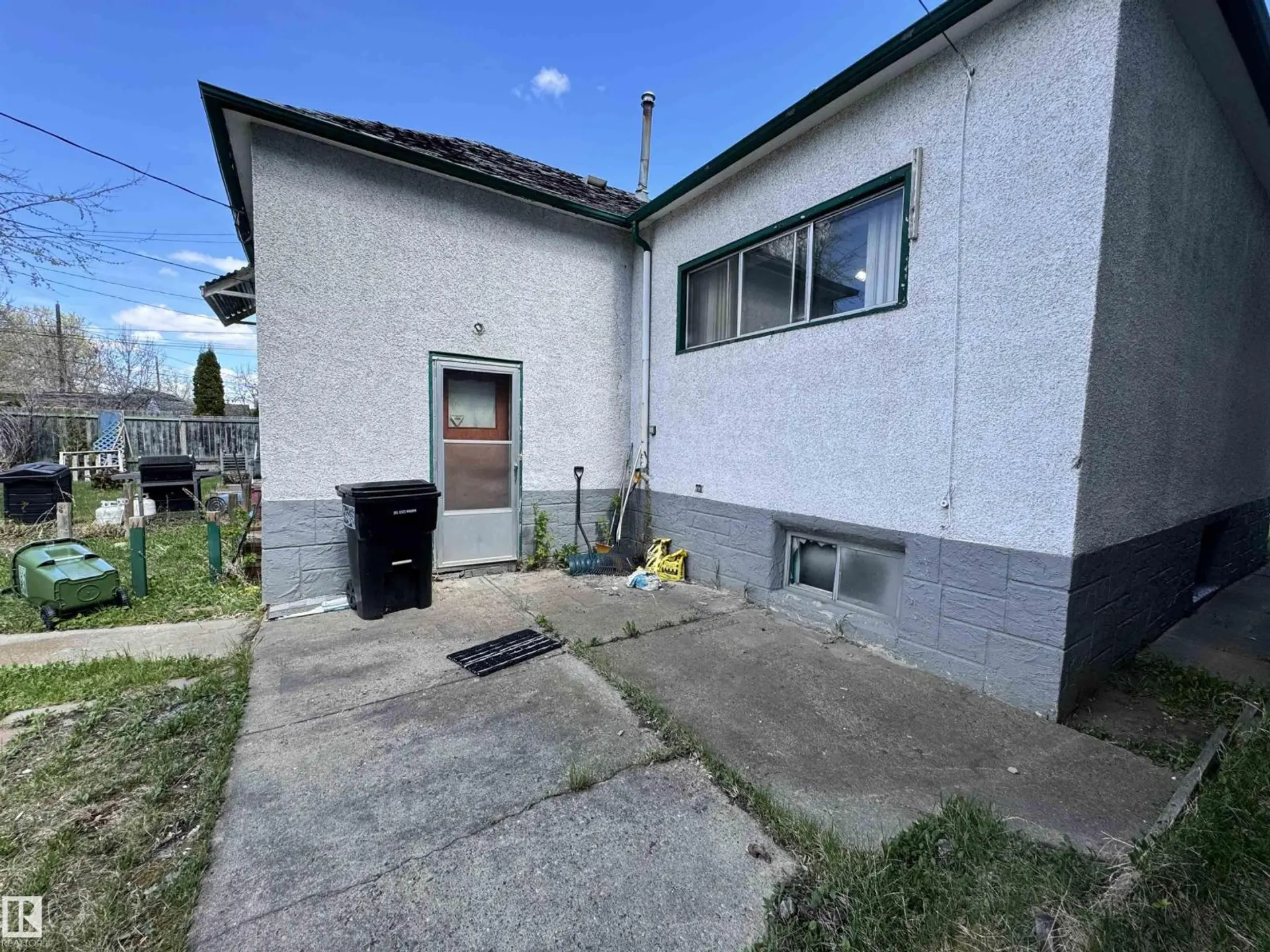 12010 95 ST NW - Image 13