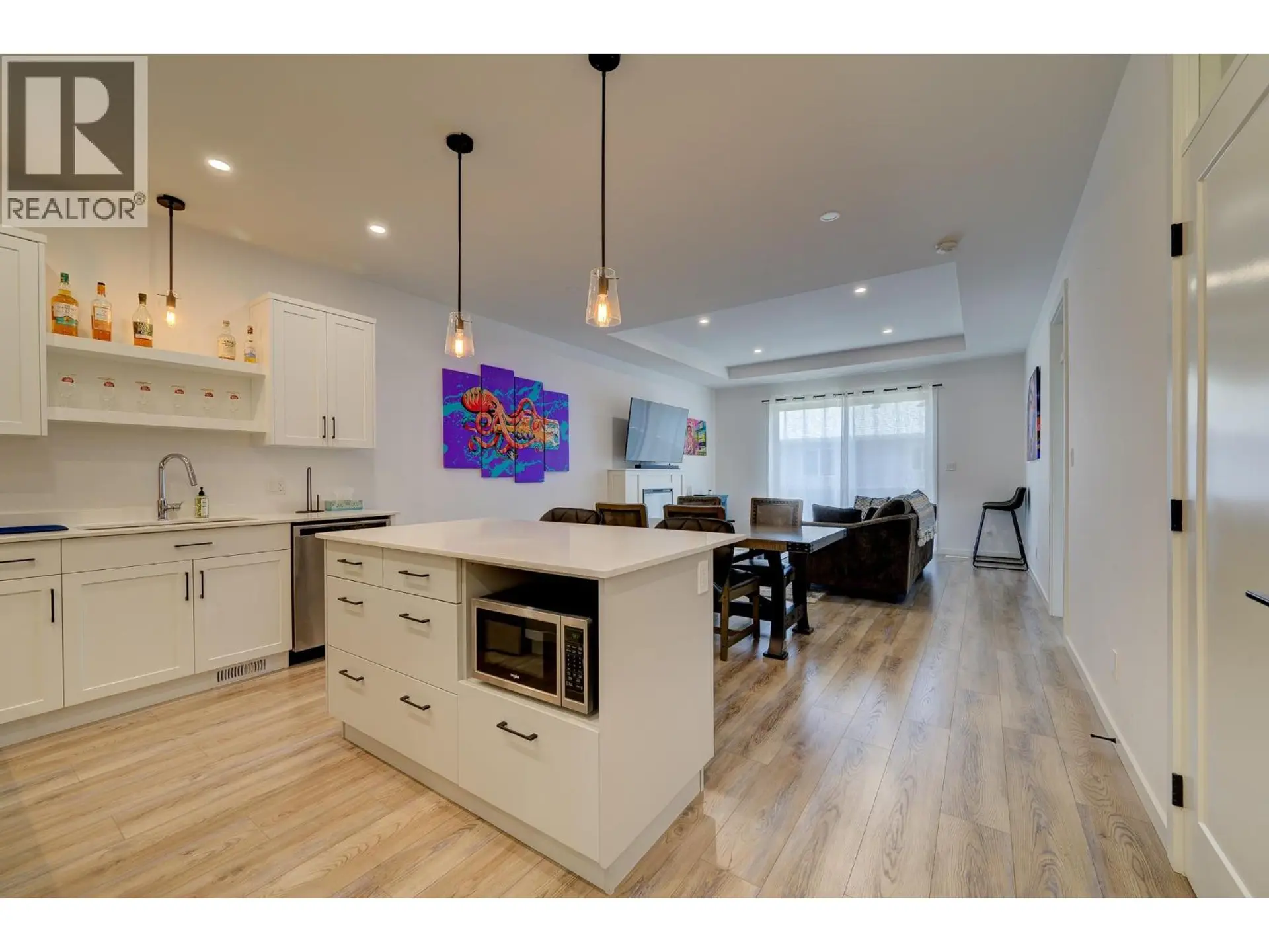 #2 220 Shepherd Road - Image 4