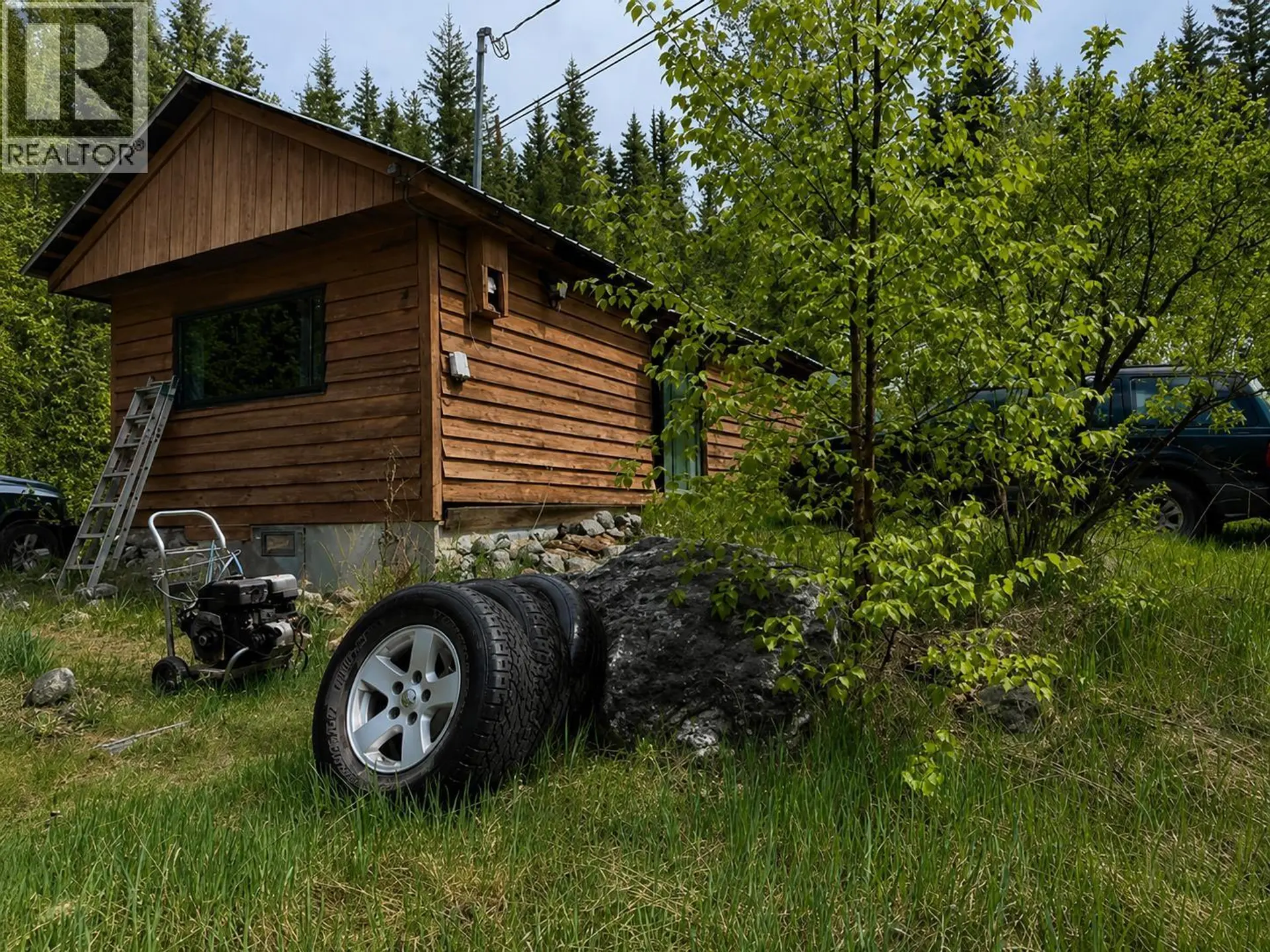 6348 ROSETTE LAKE ROAD - Image 2