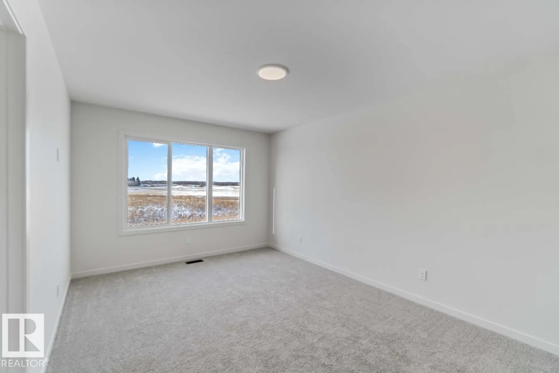 29 Devonshire DR - Image 11