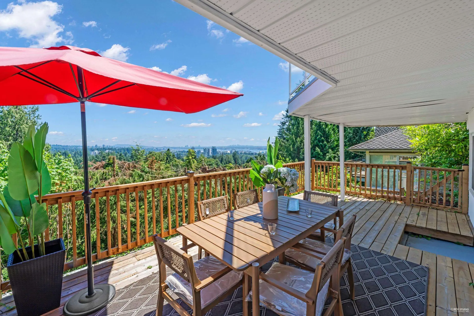 818 Younette Drive - Image 3