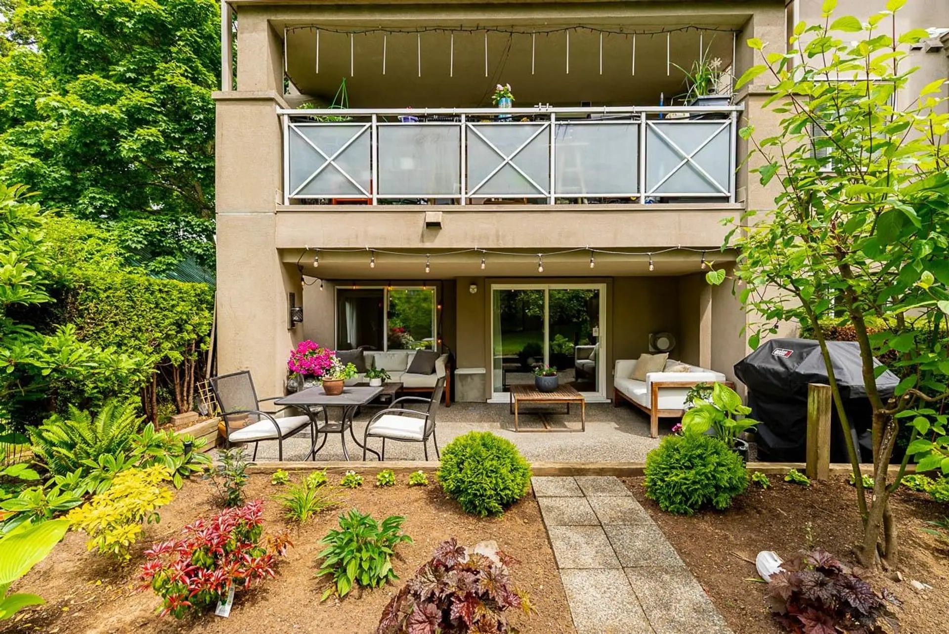 Property at #102 15140 29a Avenue, Surrey, BC