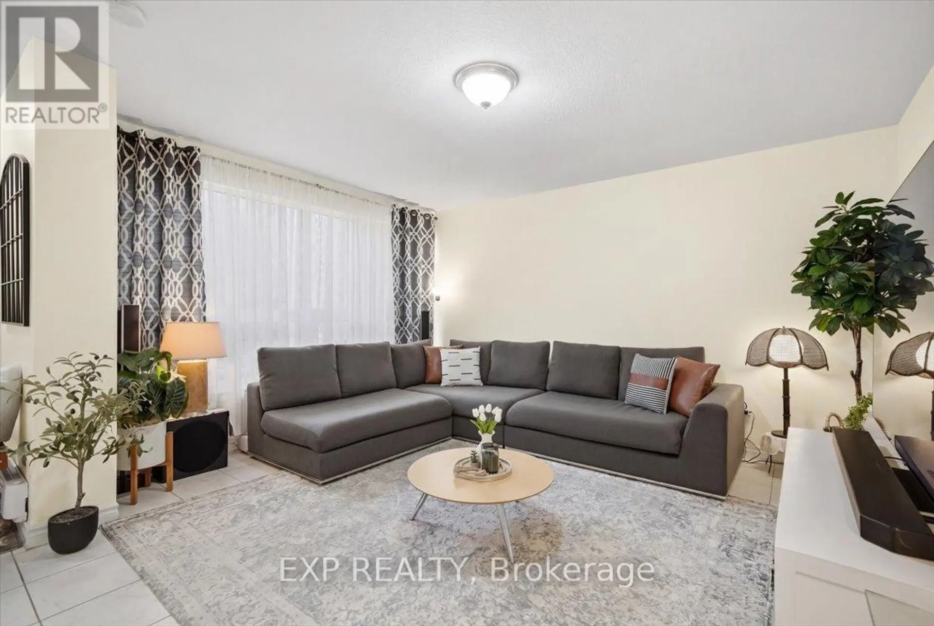#167 1055 DUNDAS STREET E - Image 8