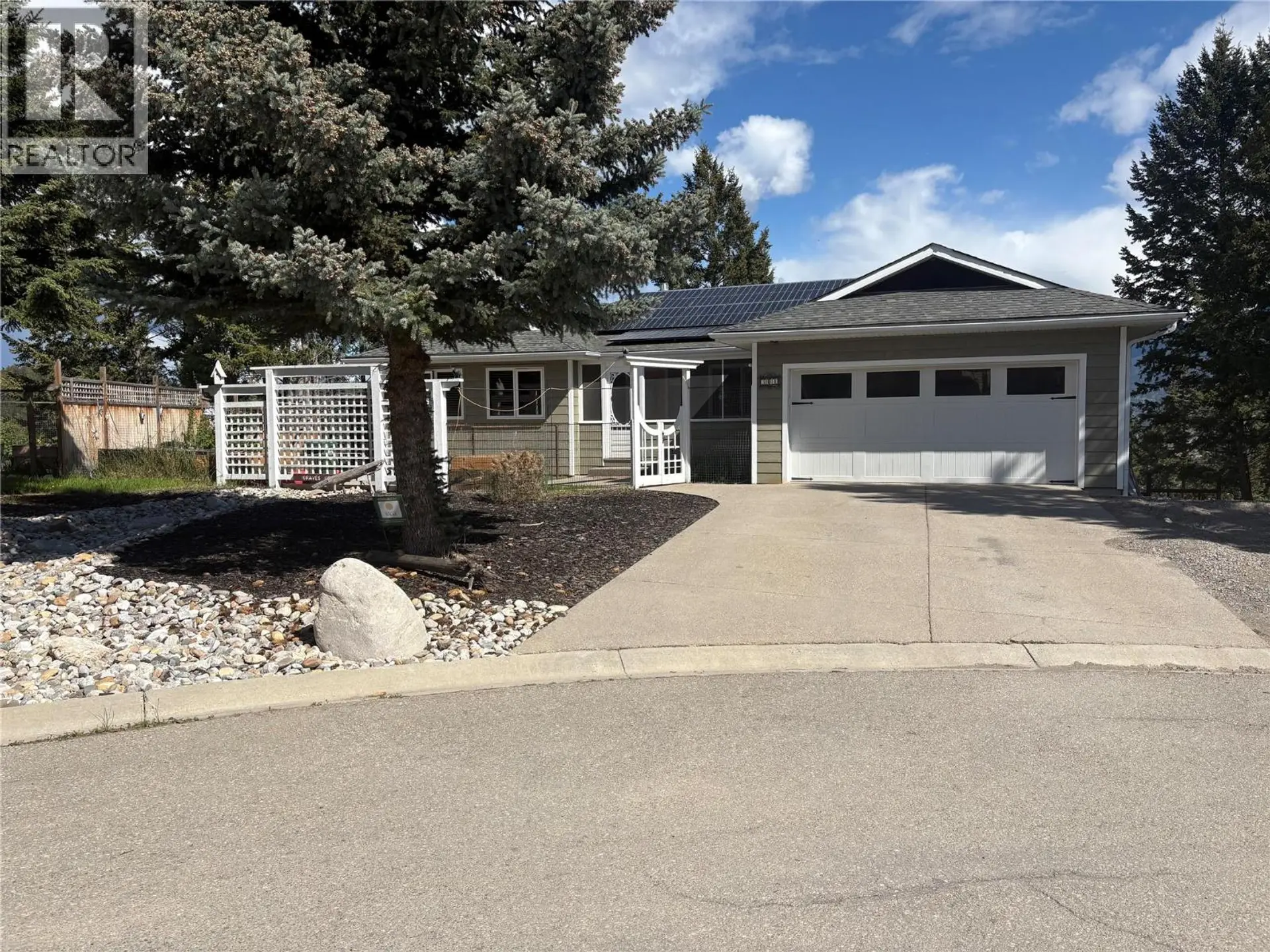Property at 304 Westridge Place, Invermere, BC