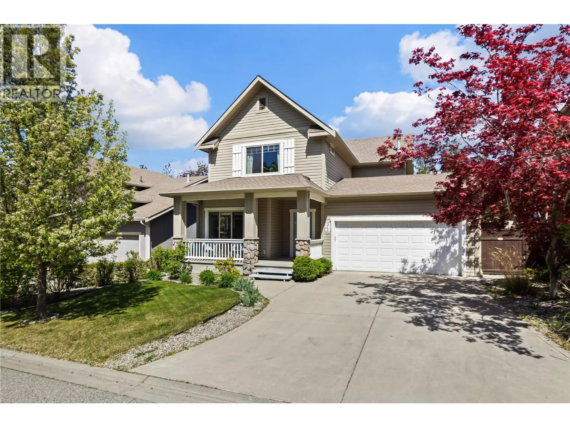 Property at 916 Paret Crescent, Kelowna, BC