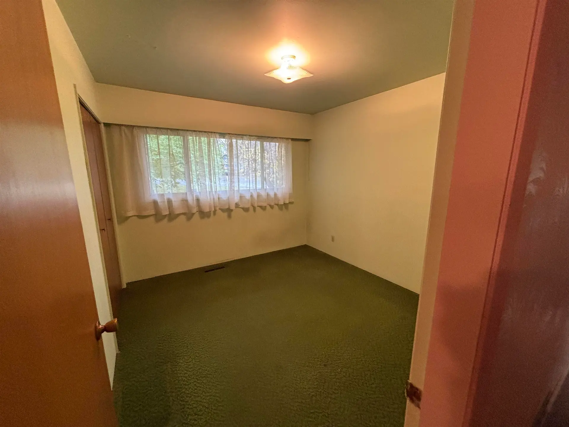 12995 110 Avenue - Image 9