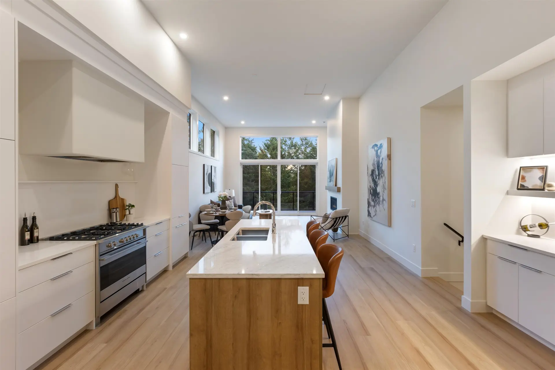 #101 2332 Copper Rock Court - Image 2