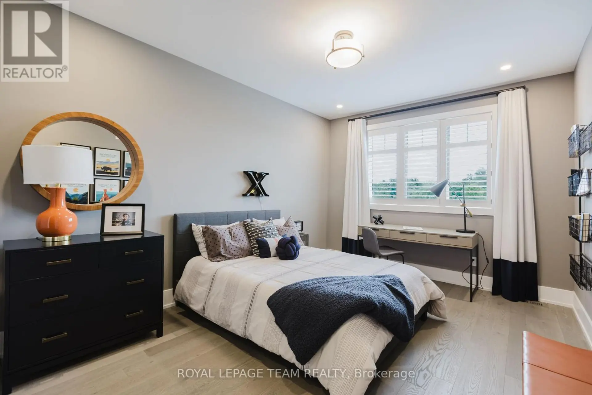 999 DEPENCIER DRIVE - Image 12