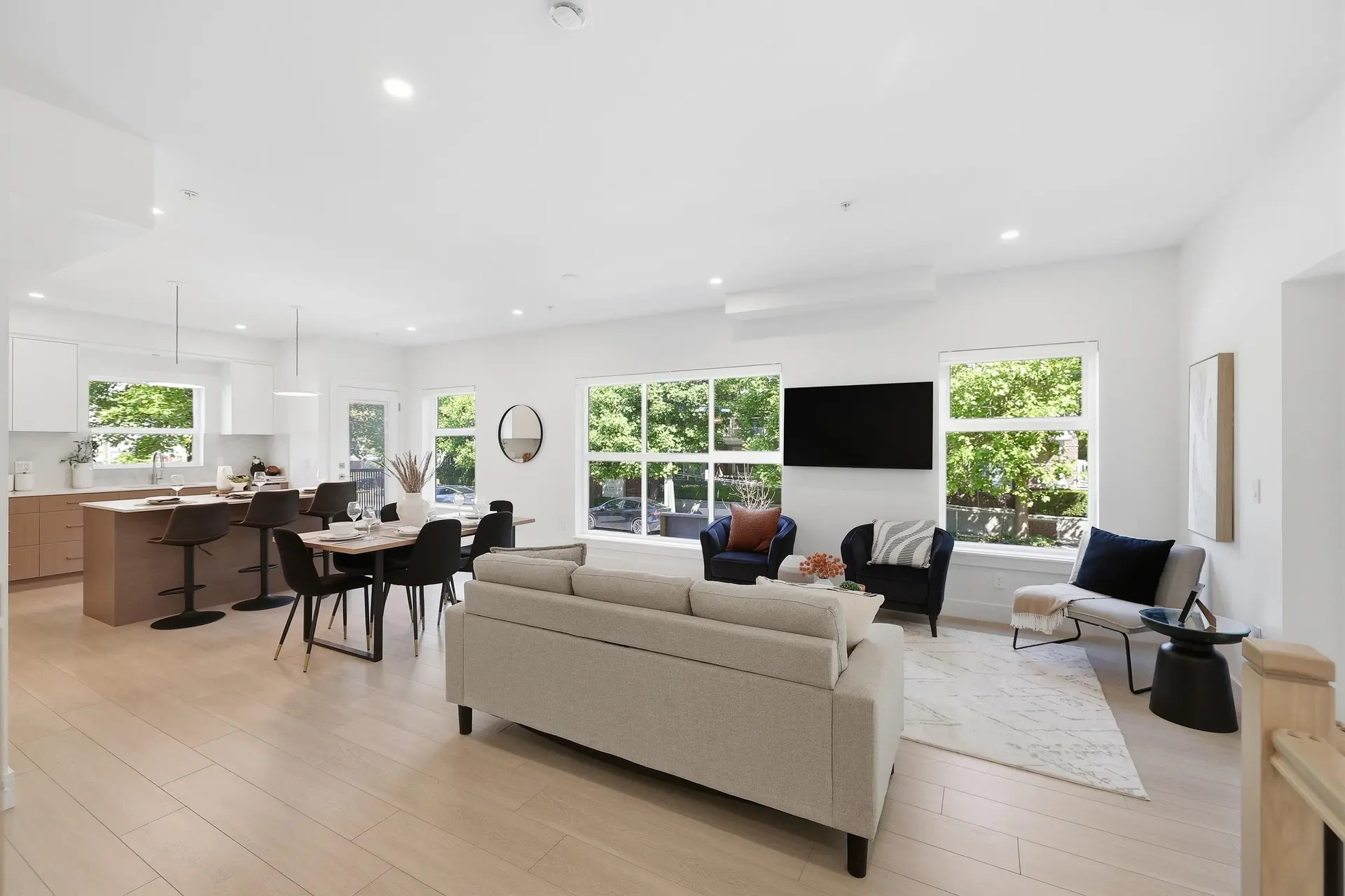 #404 2427 Mary Hill Road - Image 3