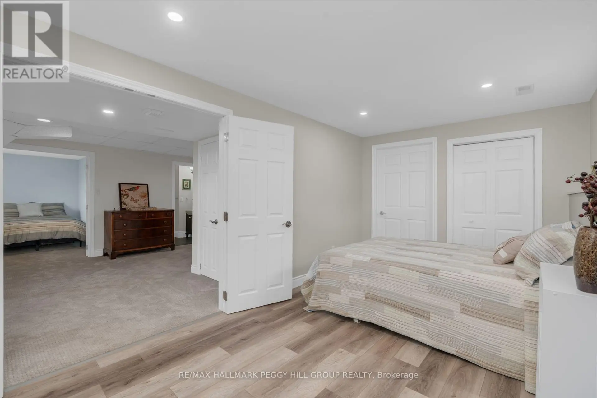 996 ARNOLD STREET - Image 10