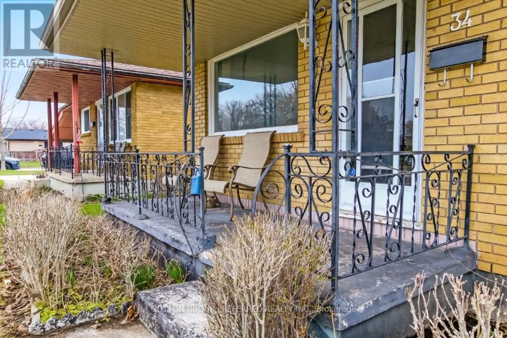 34 WEXFORD AVENUE - Image 2