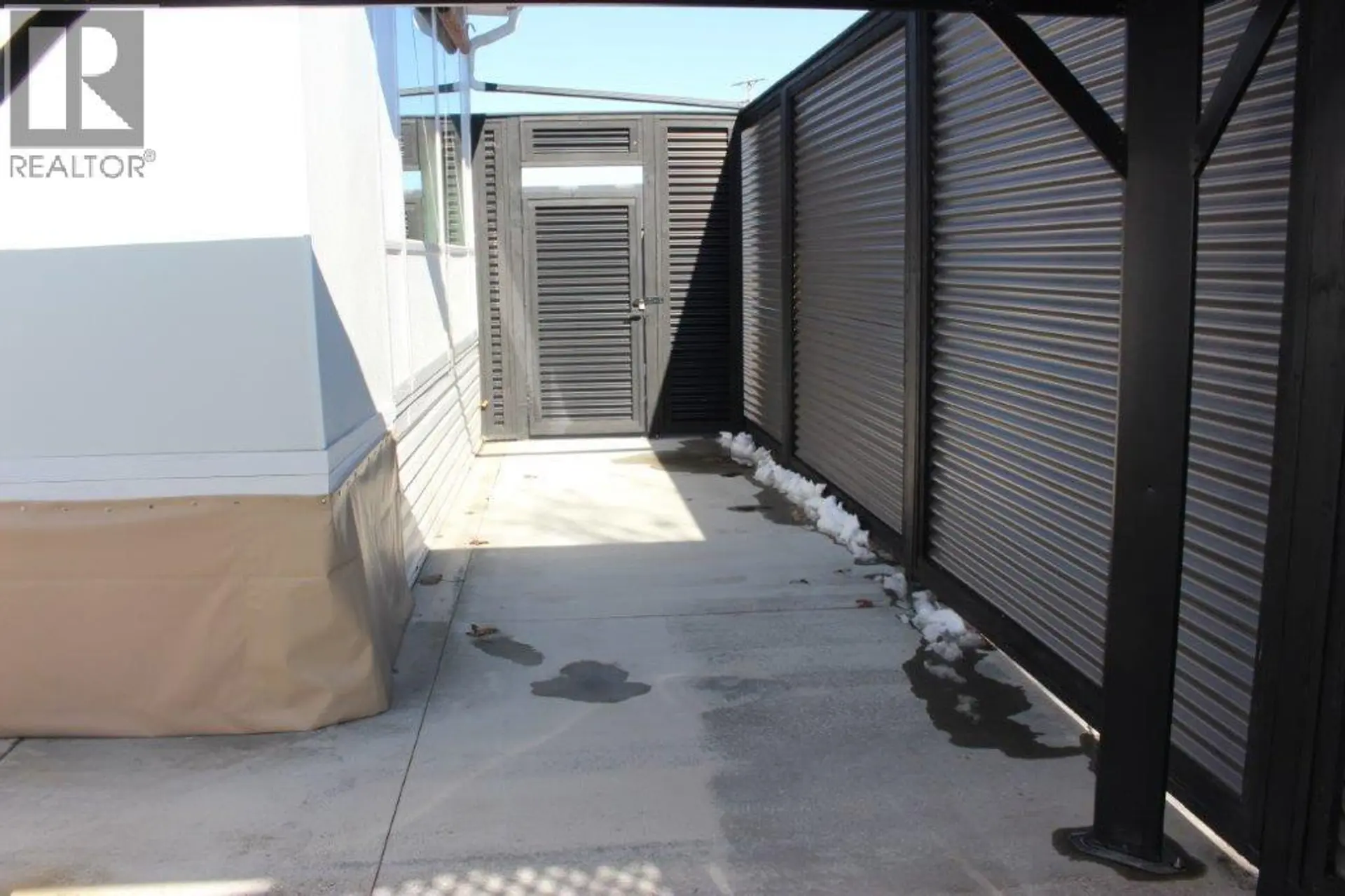 #242 415 Commonwealth Road - Image 16