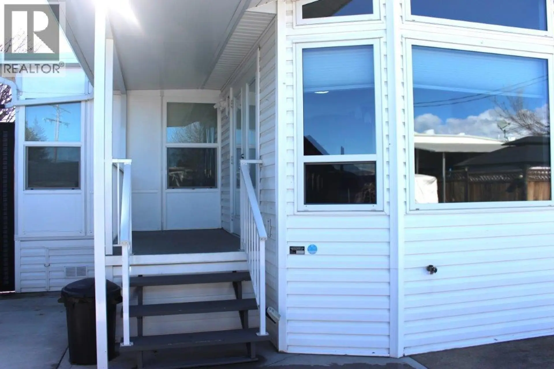 #242 415 Commonwealth Road - Image 14