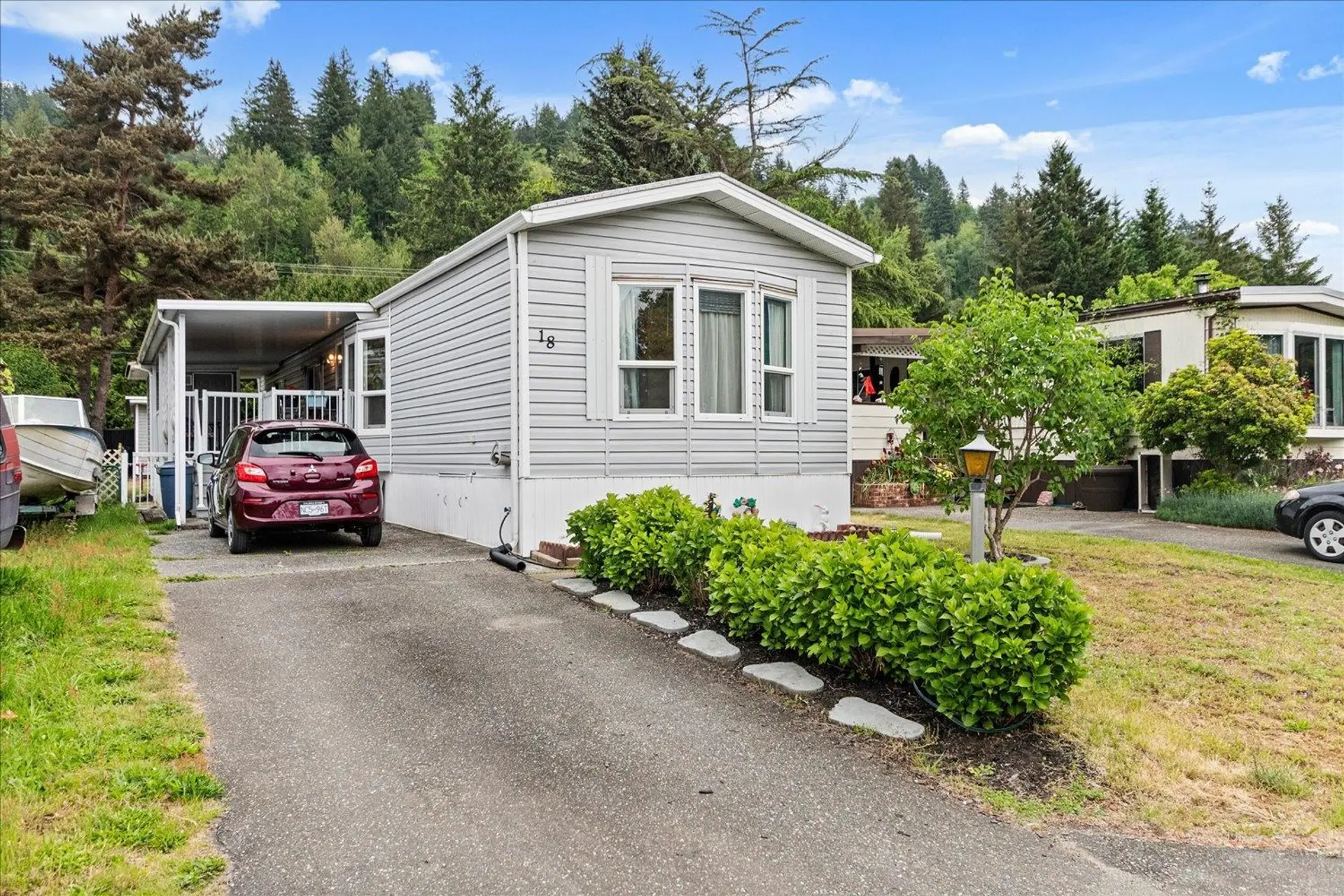 Property at #18 46484 Chilliwack Lake Road, Chilliwack, BC