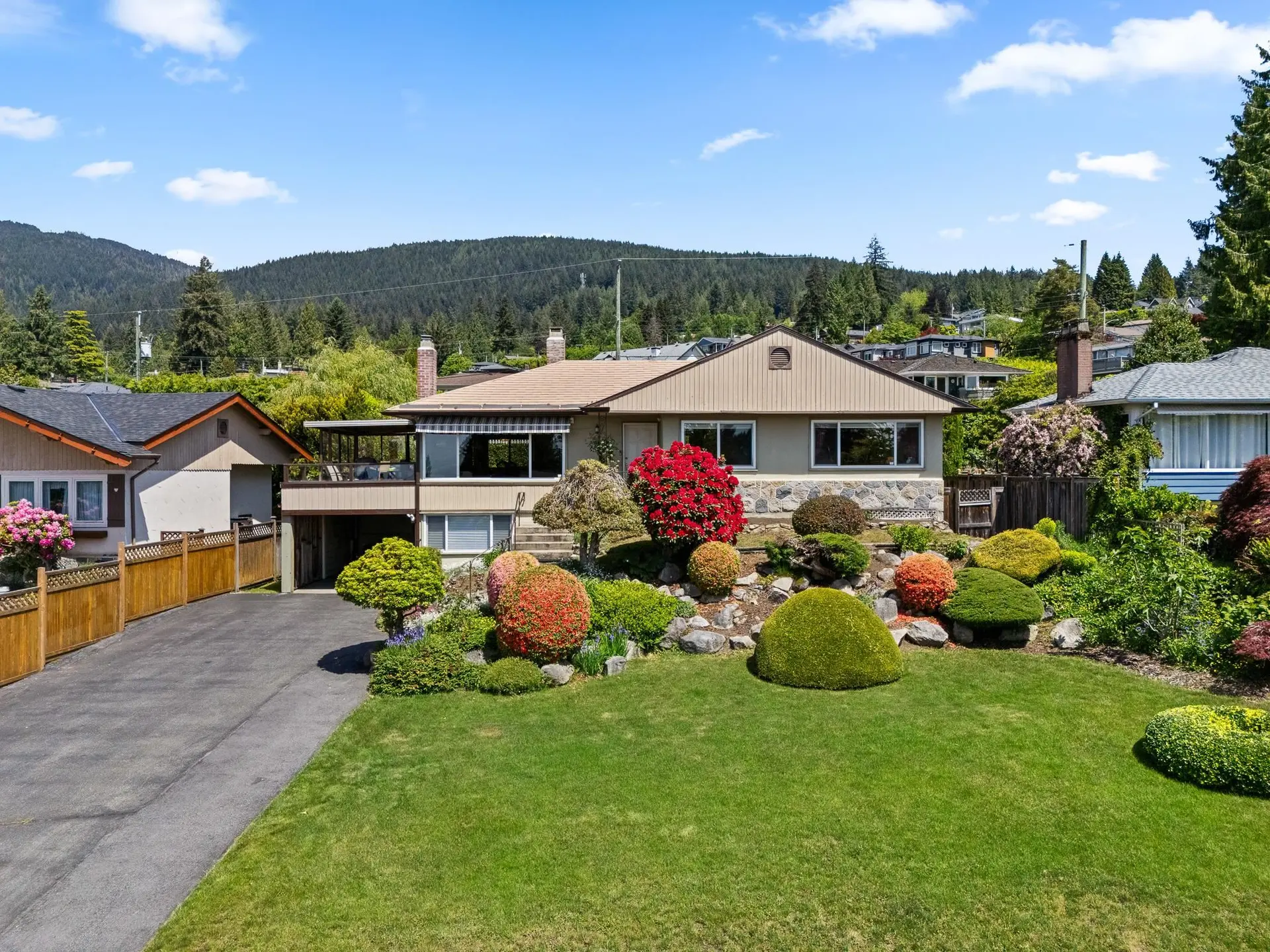 Property at 170 Carisbrooke Crescent, North Vancouver, BC