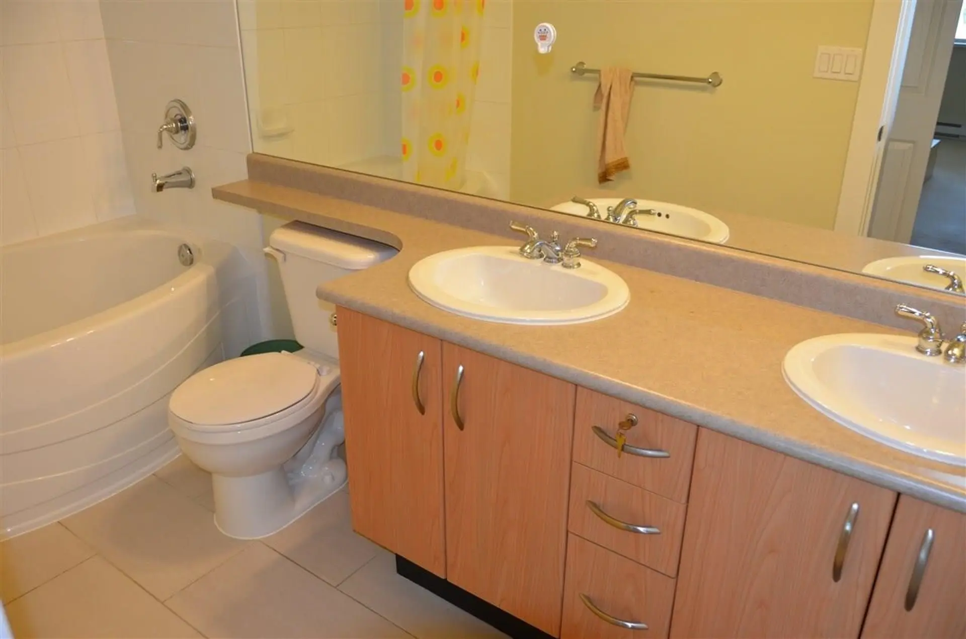 #412 995 W 59th Avenue - Image 10