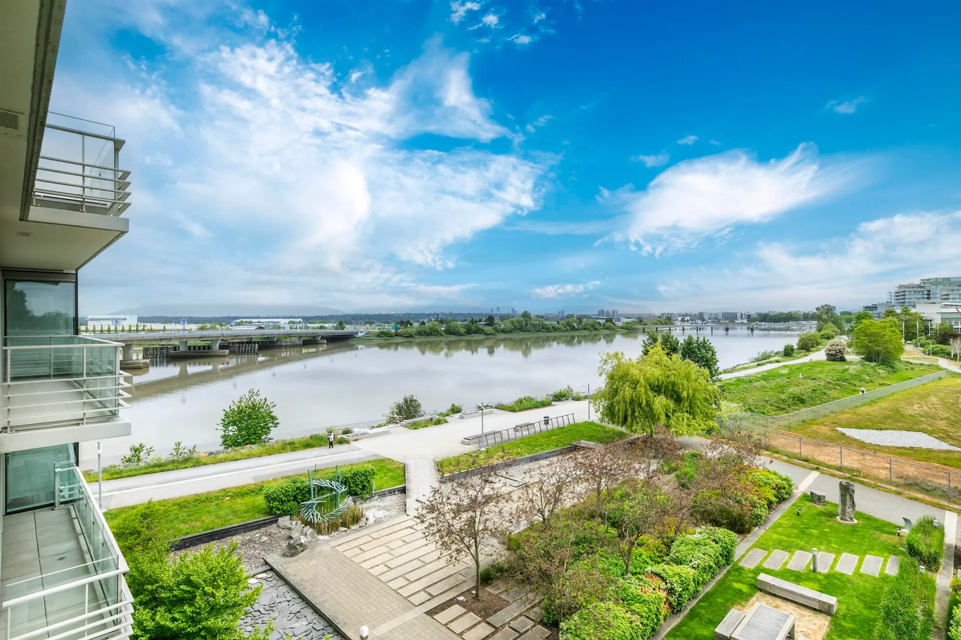 Property at #401 5131 Brighouse Way, Richmond, BC