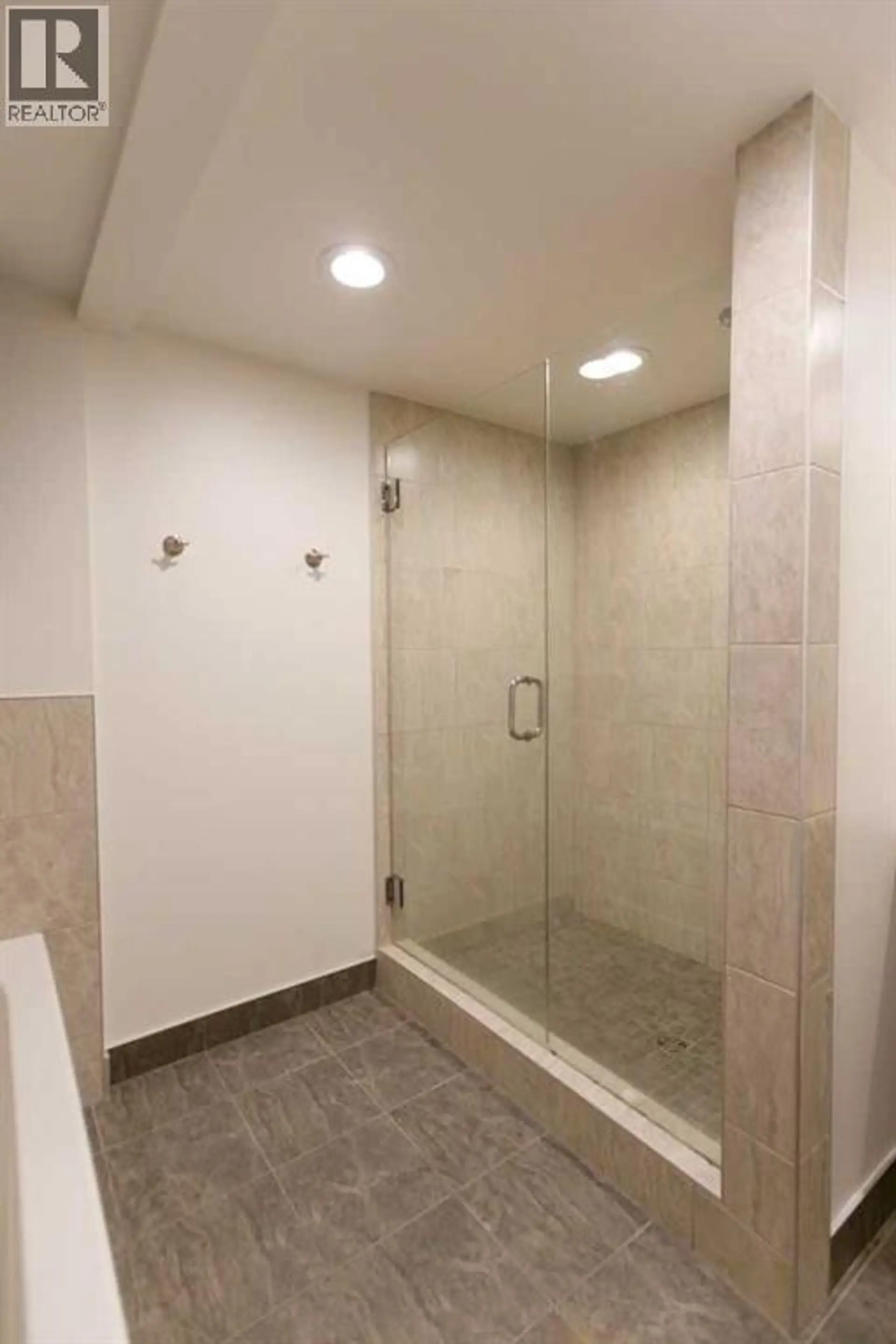 #100 808 4 Avenue NW - Image 13