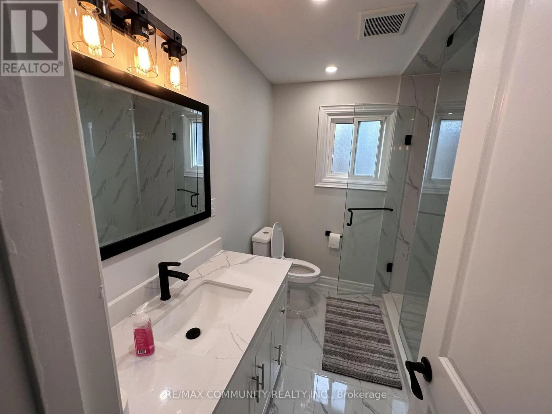 3 HILLSIDE DRIVE - Image 2