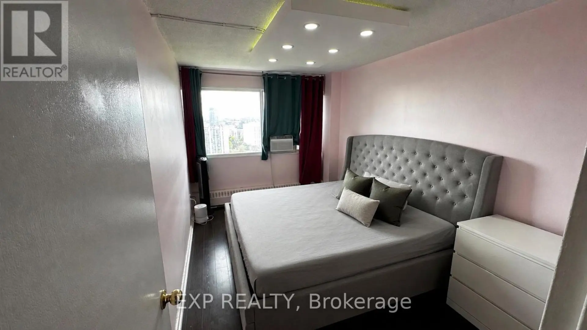 #2506 725 DONMILLS ROAD - Image 3