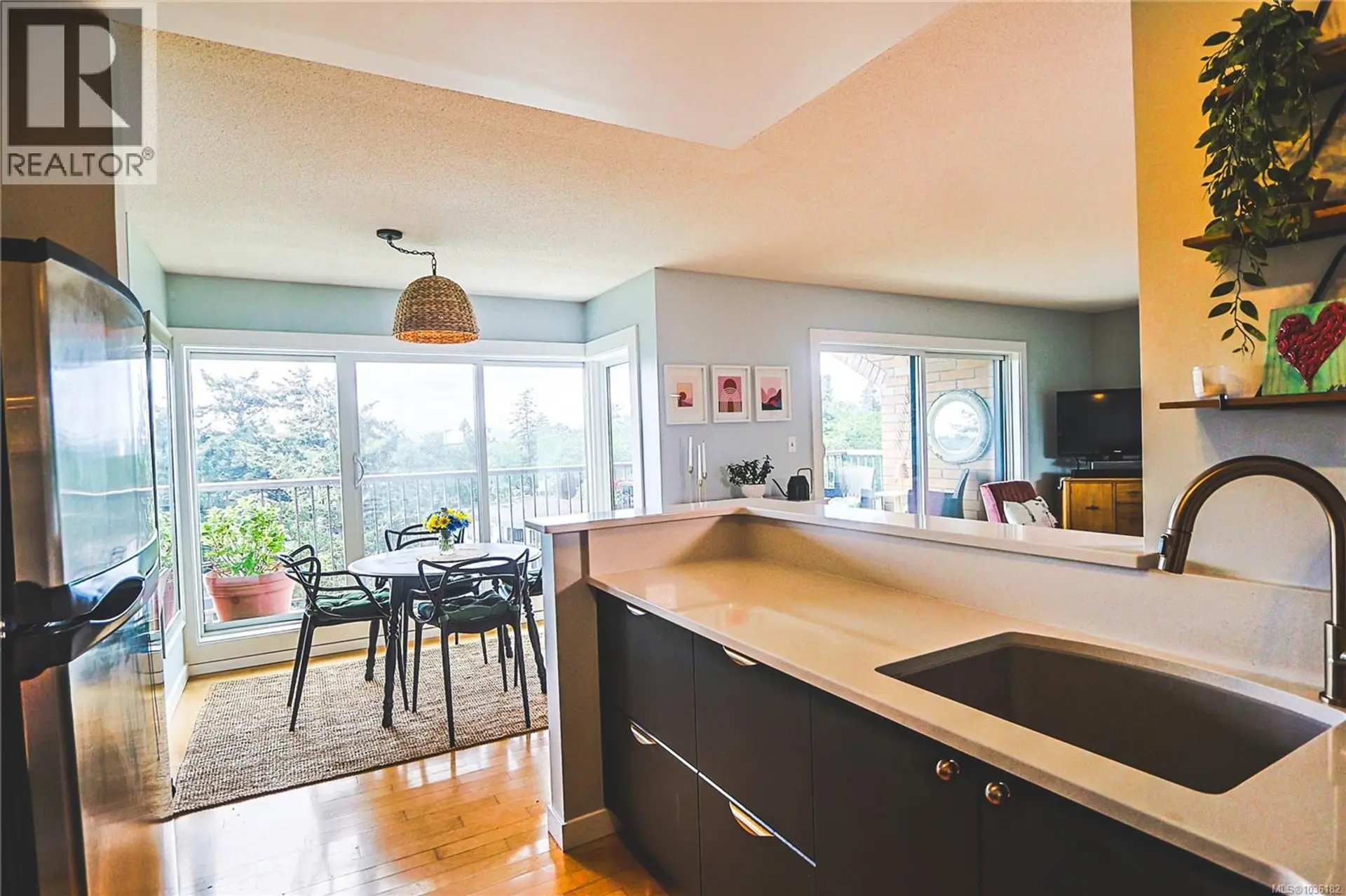 Property at #604 4030 Quadra St, Saanich, BC