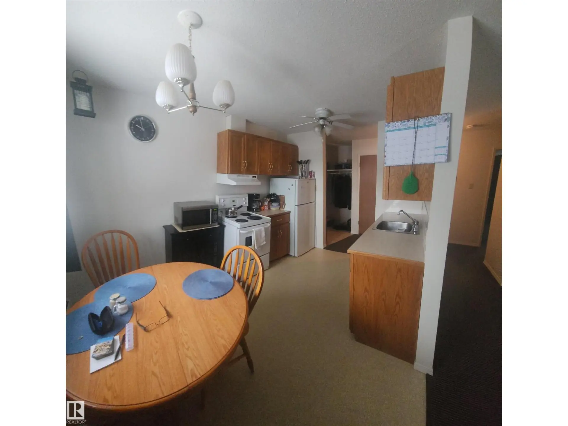 9540 - 100 AV - Image 7