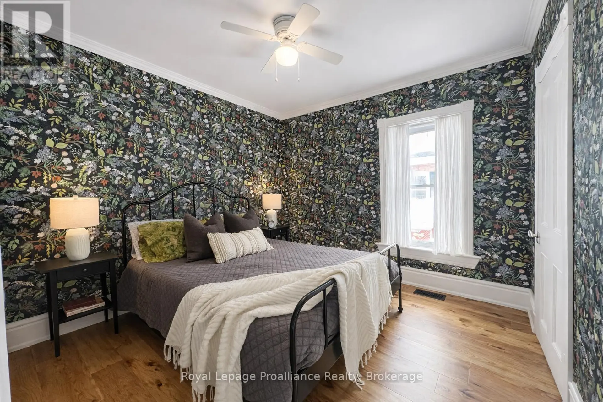 308 BLEECKER AVENUE - Image 12
