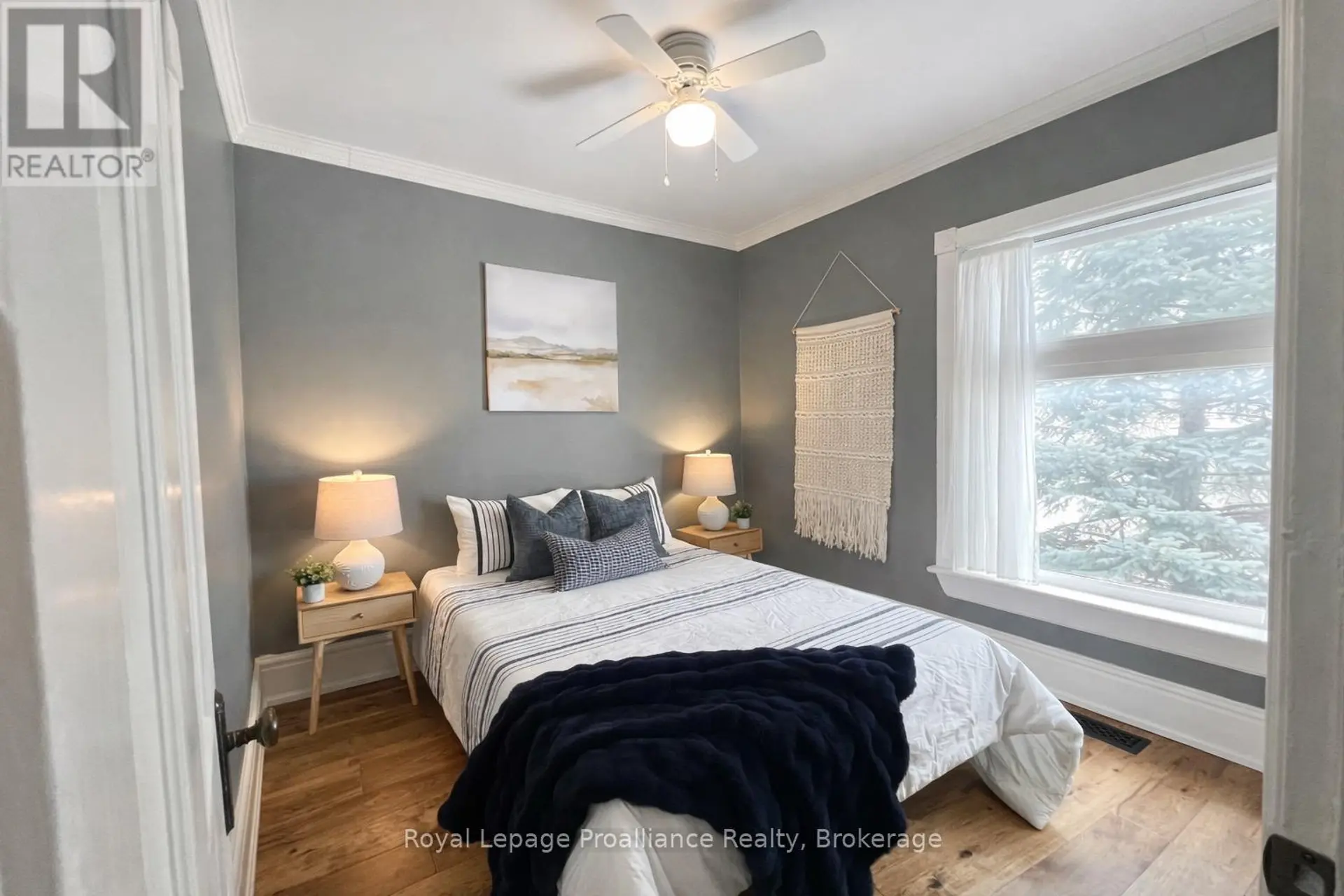 308 BLEECKER AVENUE - Image 13