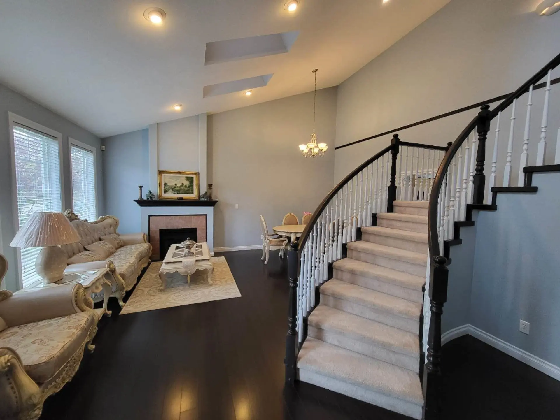 6833 Barnard Drive - Image 2