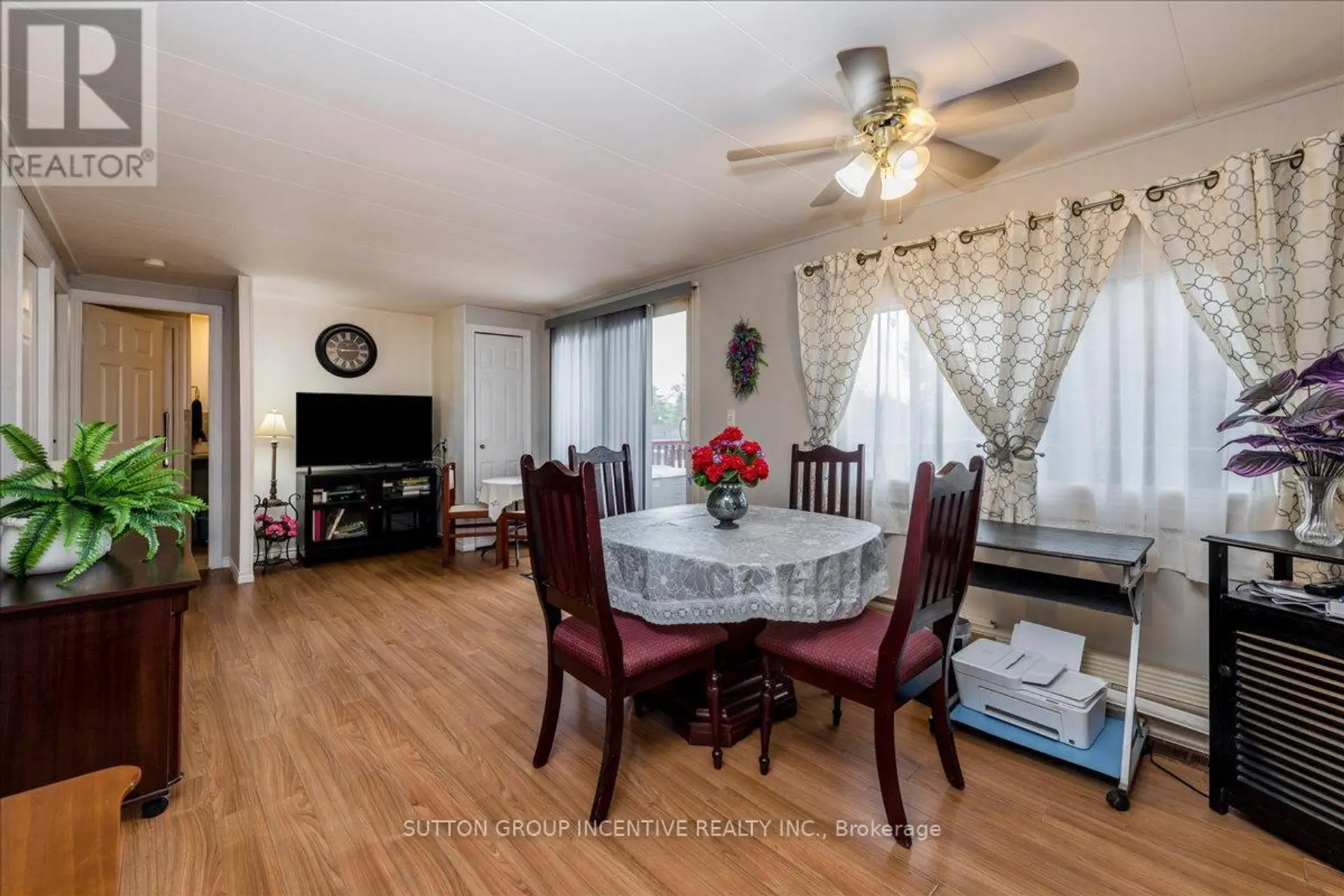 6 PINE HILL COURT - Image 11