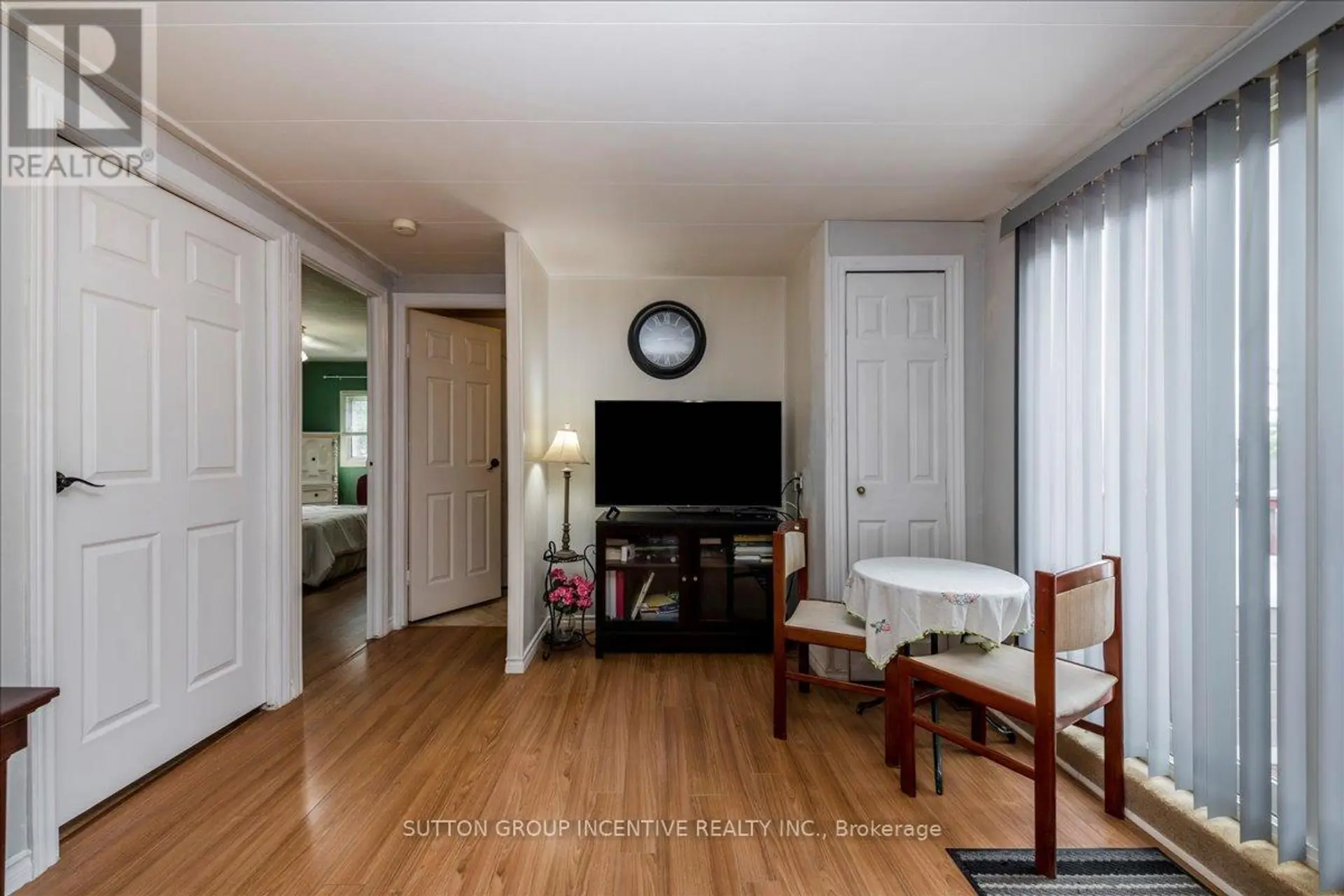 6 PINE HILL COURT - Image 12