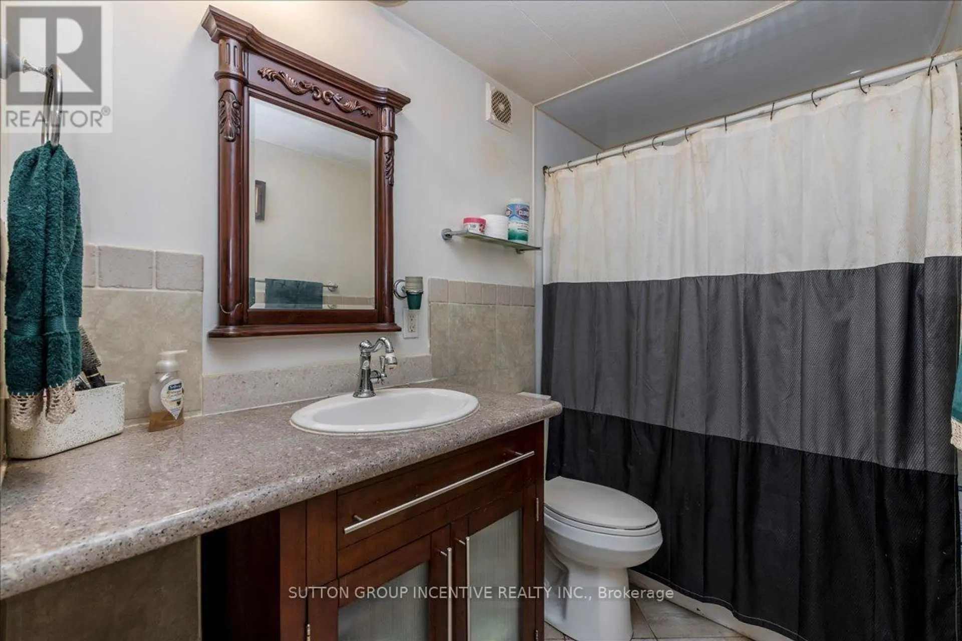 6 PINE HILL COURT - Image 17