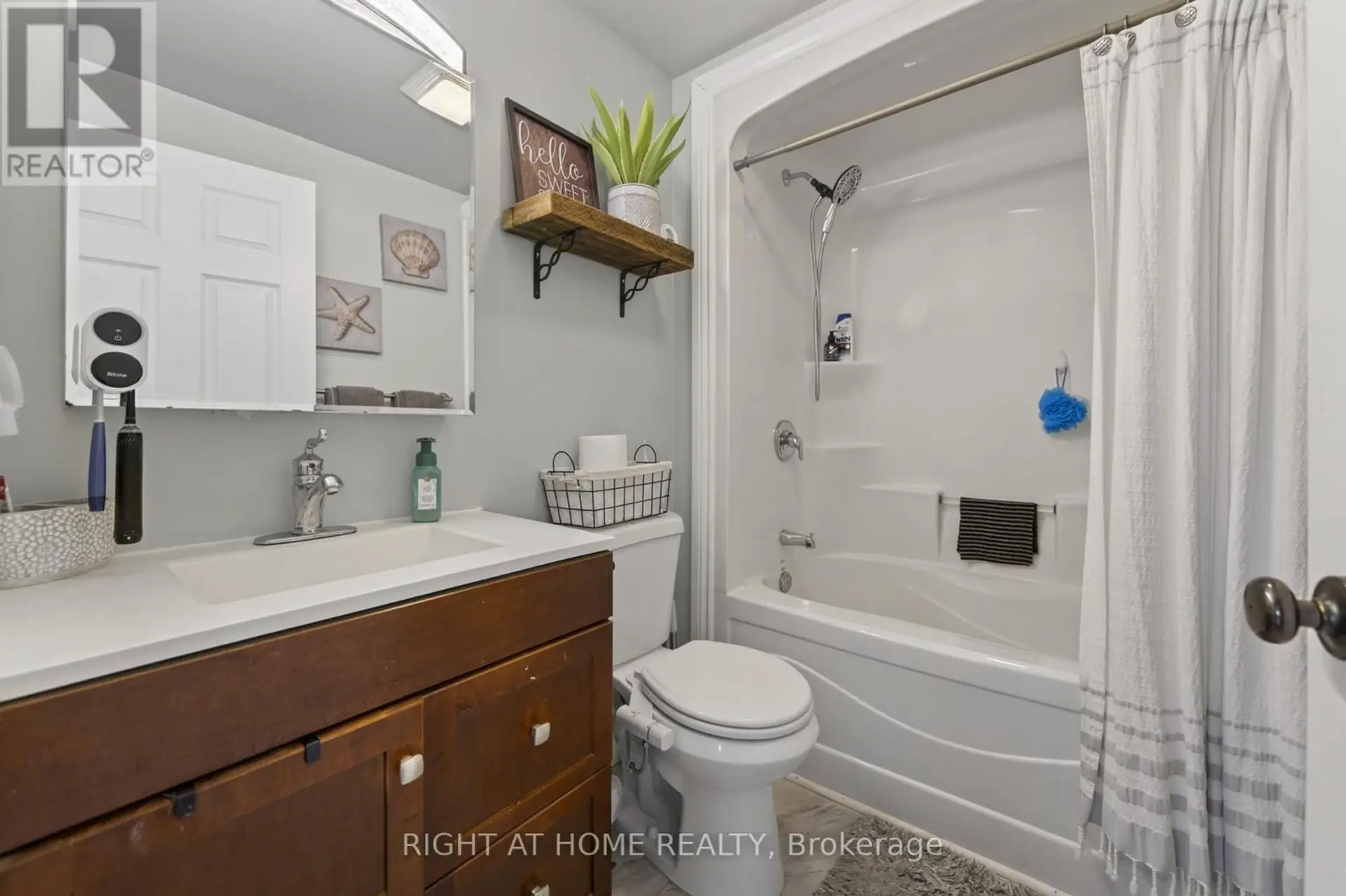 313 MARY STREET - Image 7