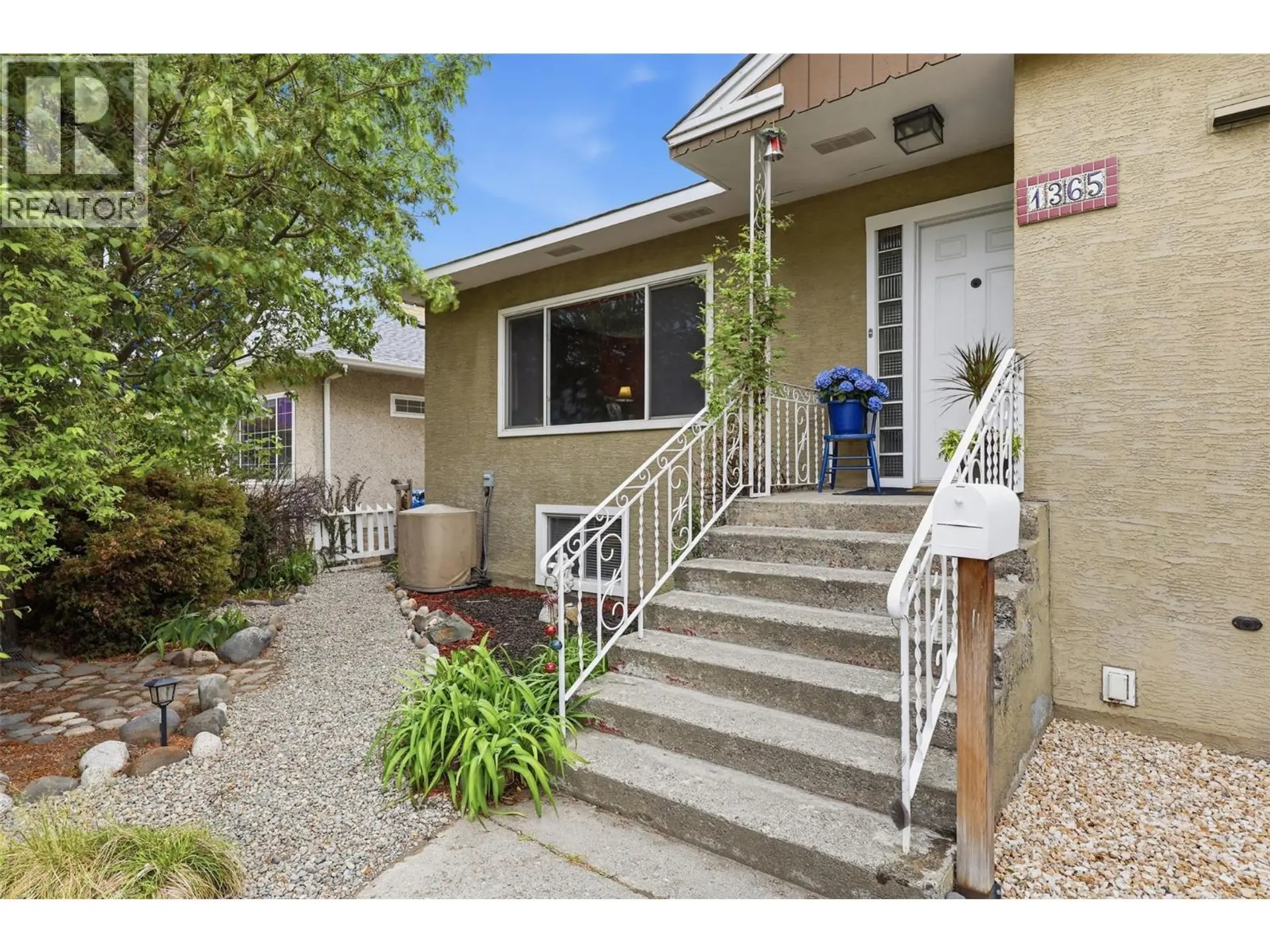 Property at 1365 COLUMBIA Street, Kamloops, BC