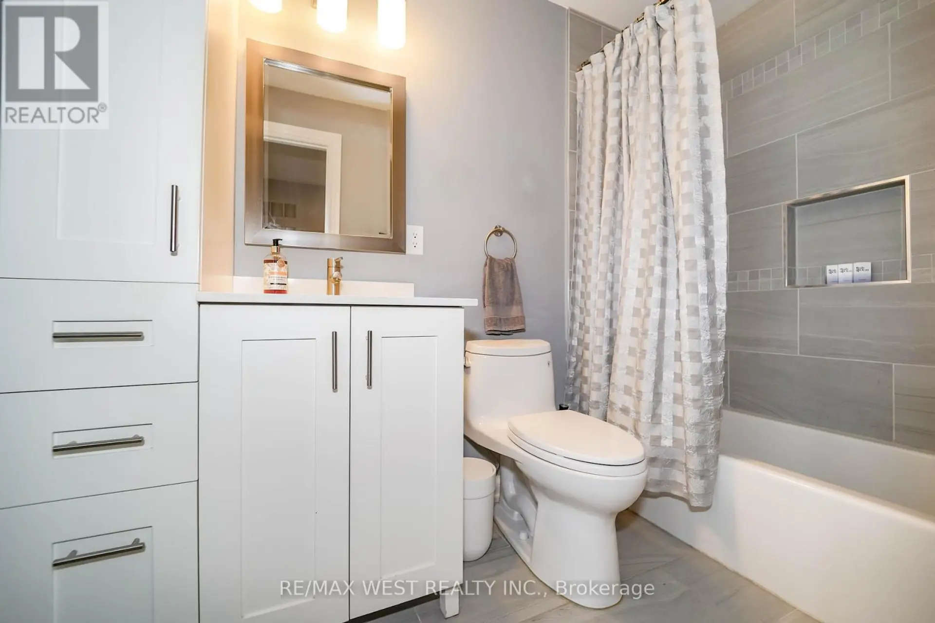 39 SYLWOOD CRESCENT - Image 11