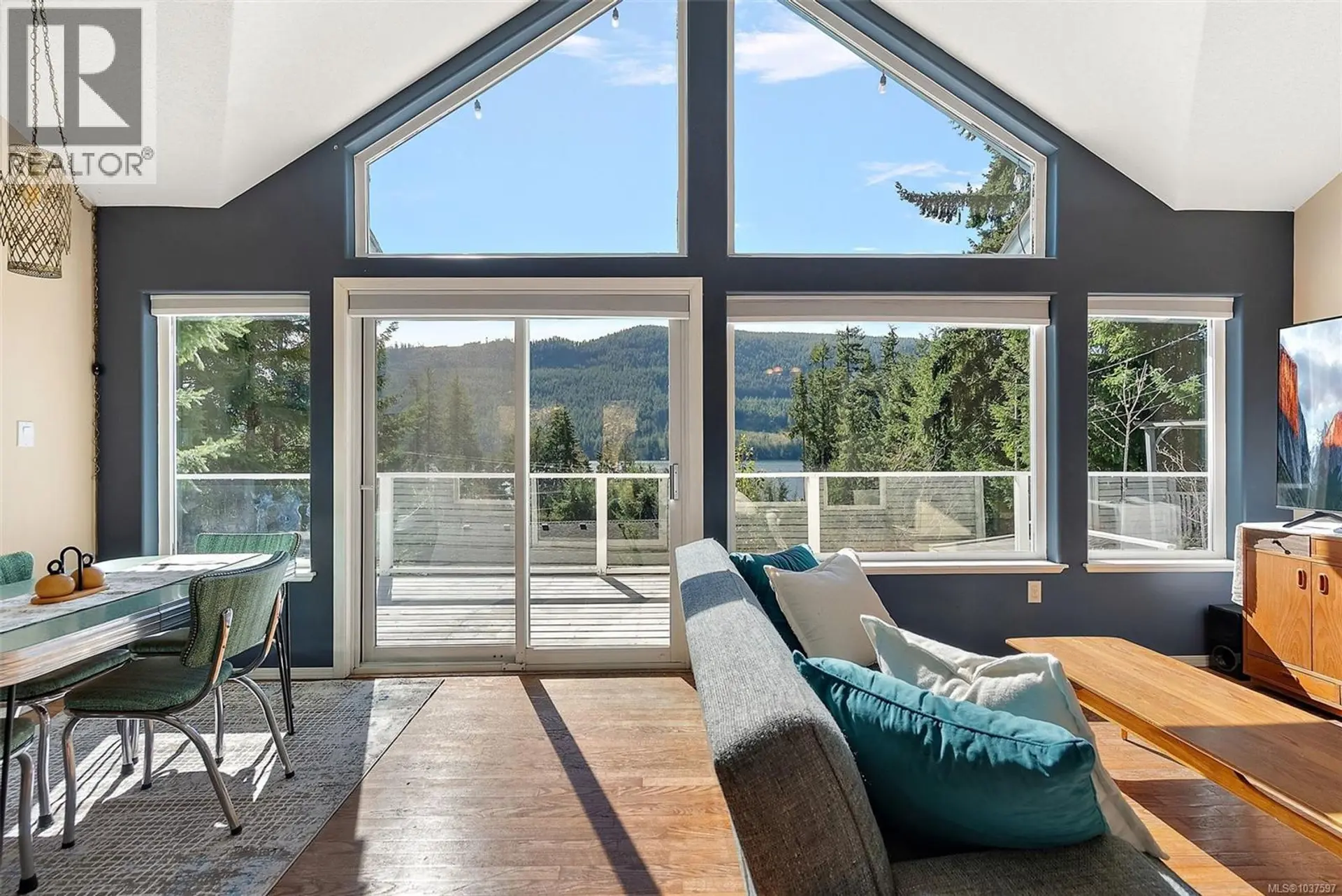 Property at 9709 Youbou Rd, Youbou, BC
