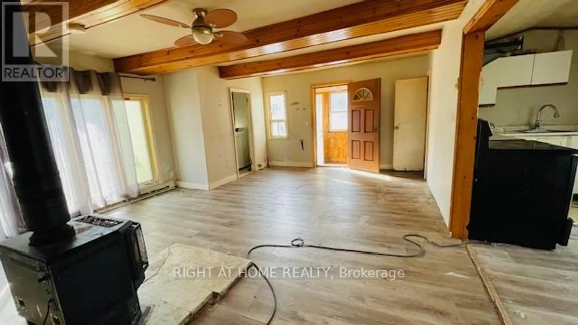 26 GEORGE AVENUE - Image 7