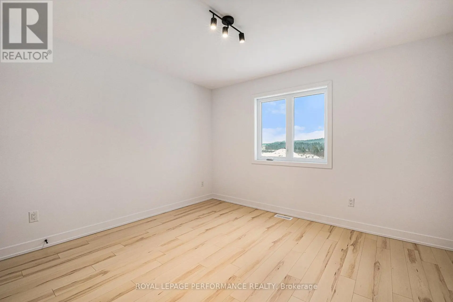 80 RUTILE STREET - Image 15