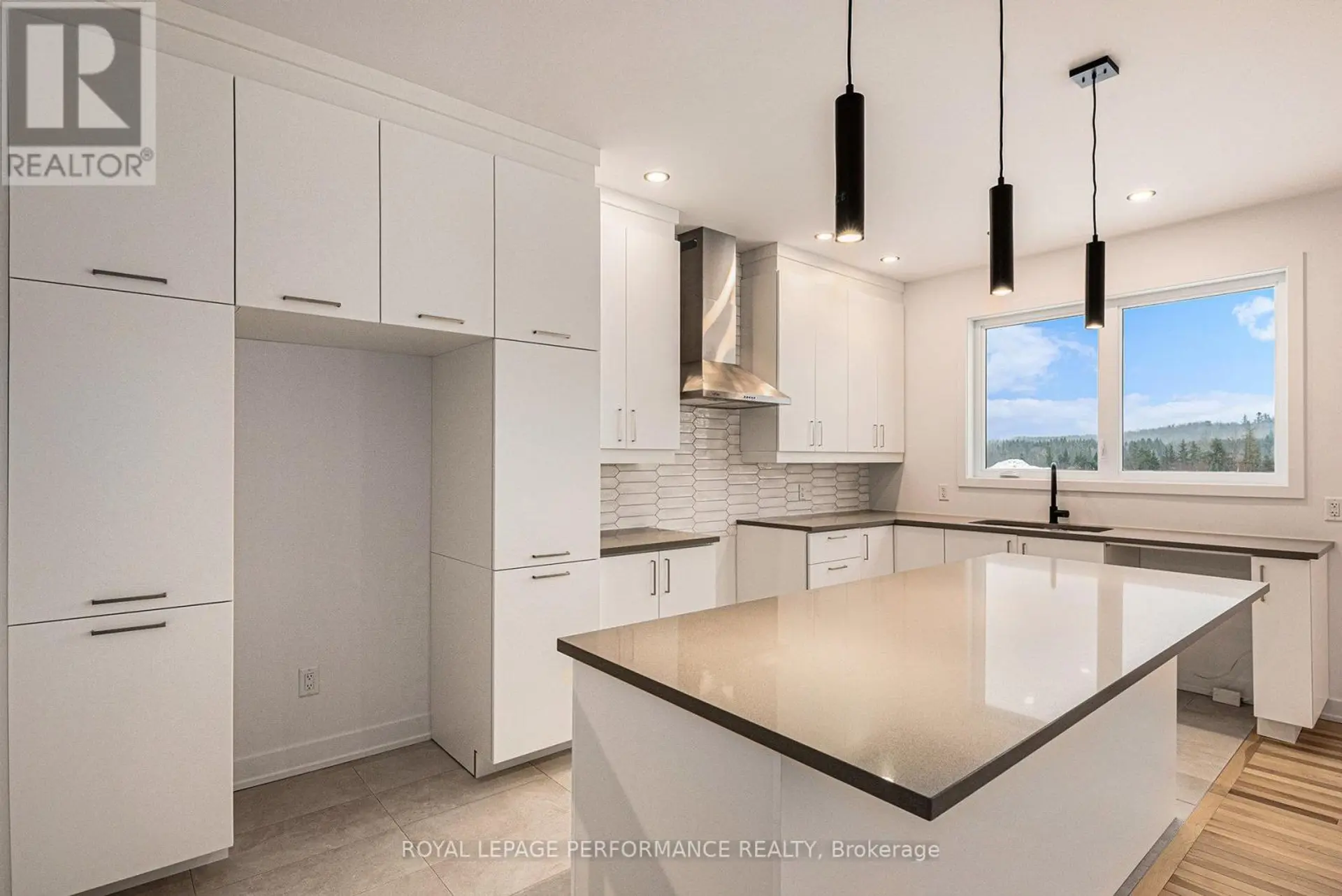 80 RUTILE STREET - Image 9