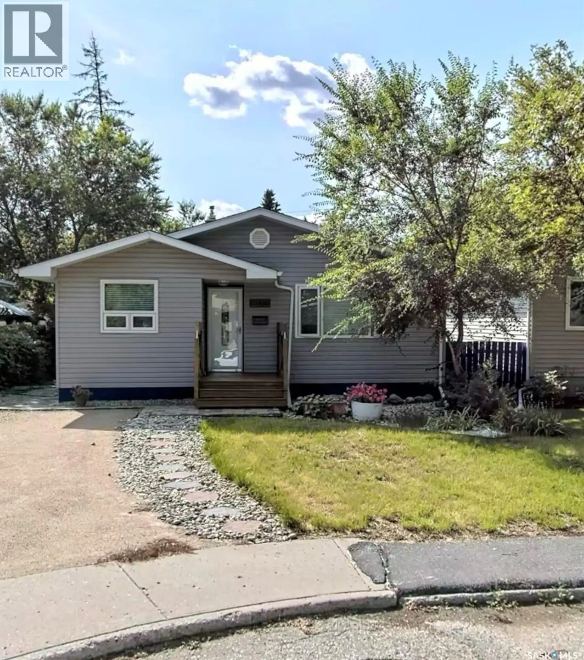 2908 Argyle STREET - Image 1