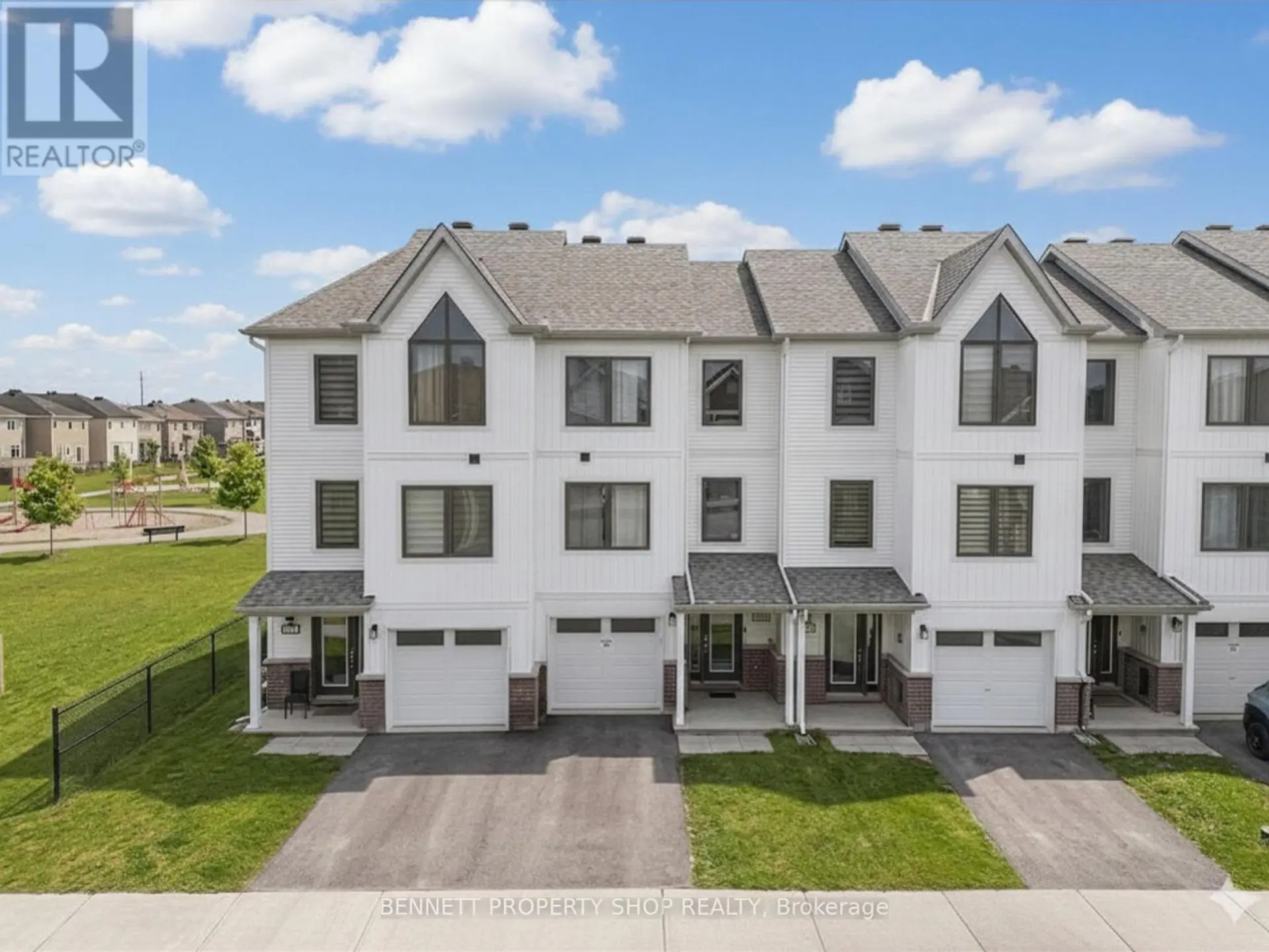2412 WATERCOLOURS WAY - Image 1