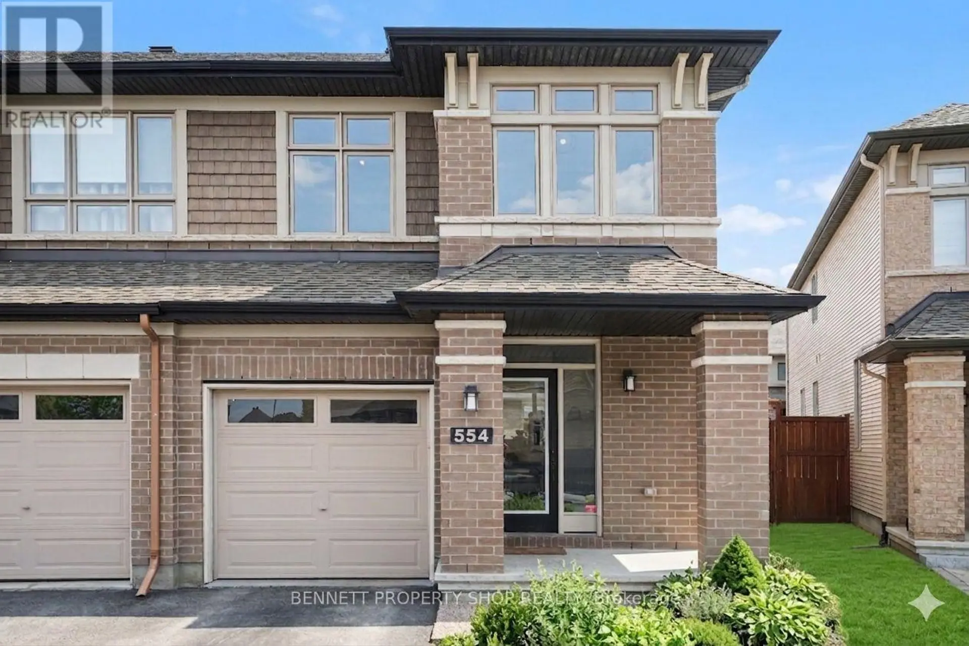 554 STARGAZER CRESCENT - Image 1