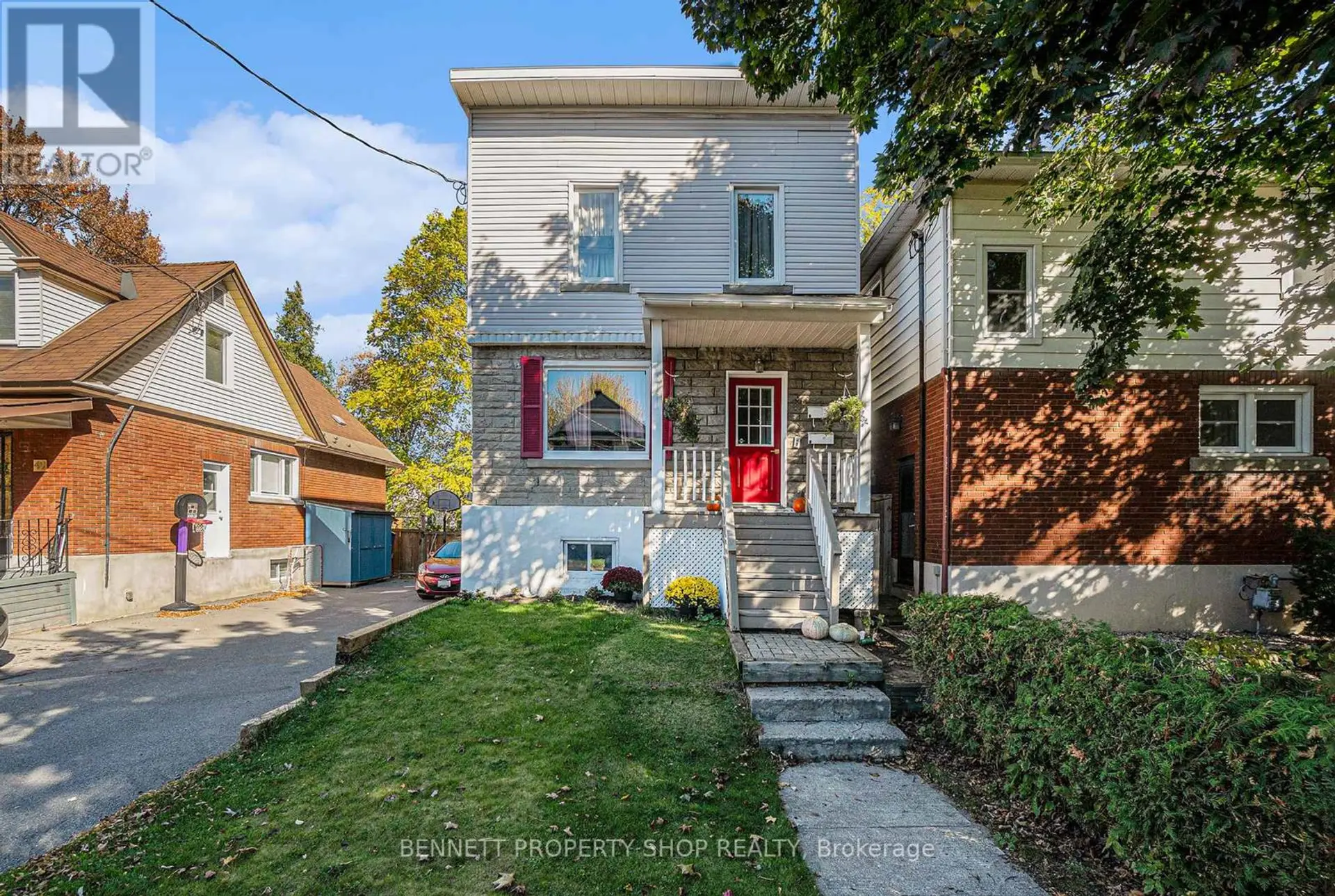 51 SMIRLE AVENUE - Image 1