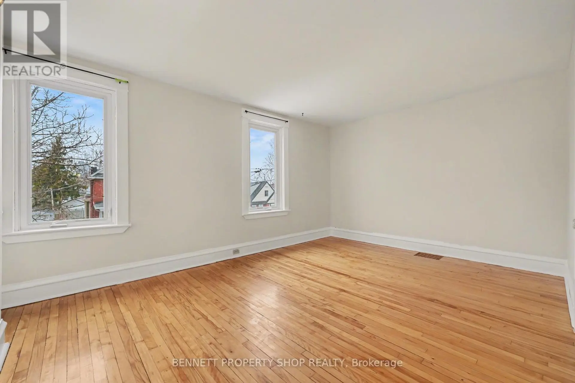 51 SMIRLE AVENUE - Image 11