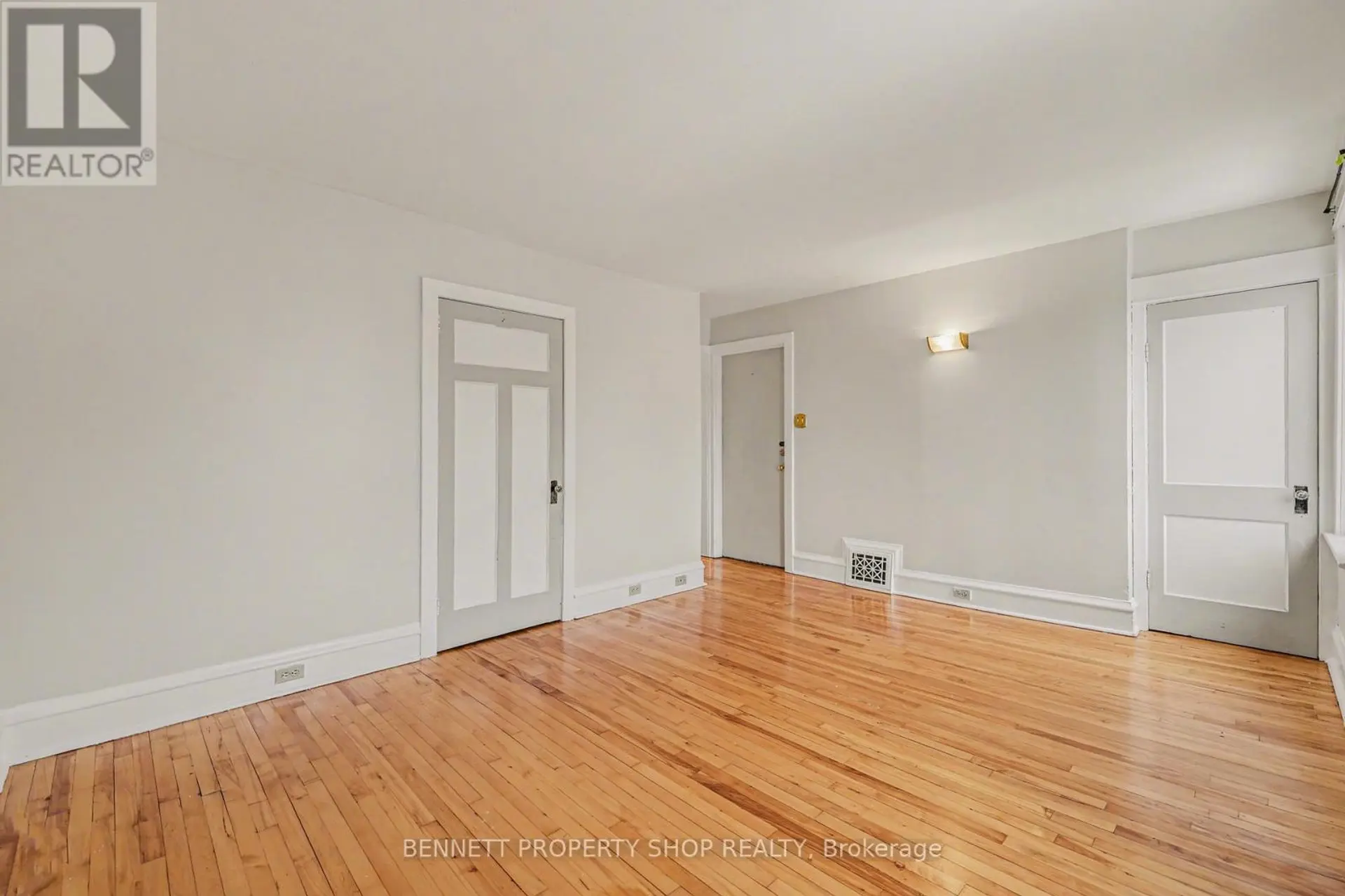 51 SMIRLE AVENUE - Image 13