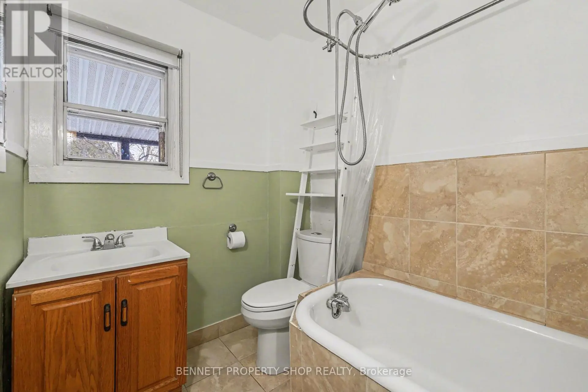 51 SMIRLE AVENUE - Image 14