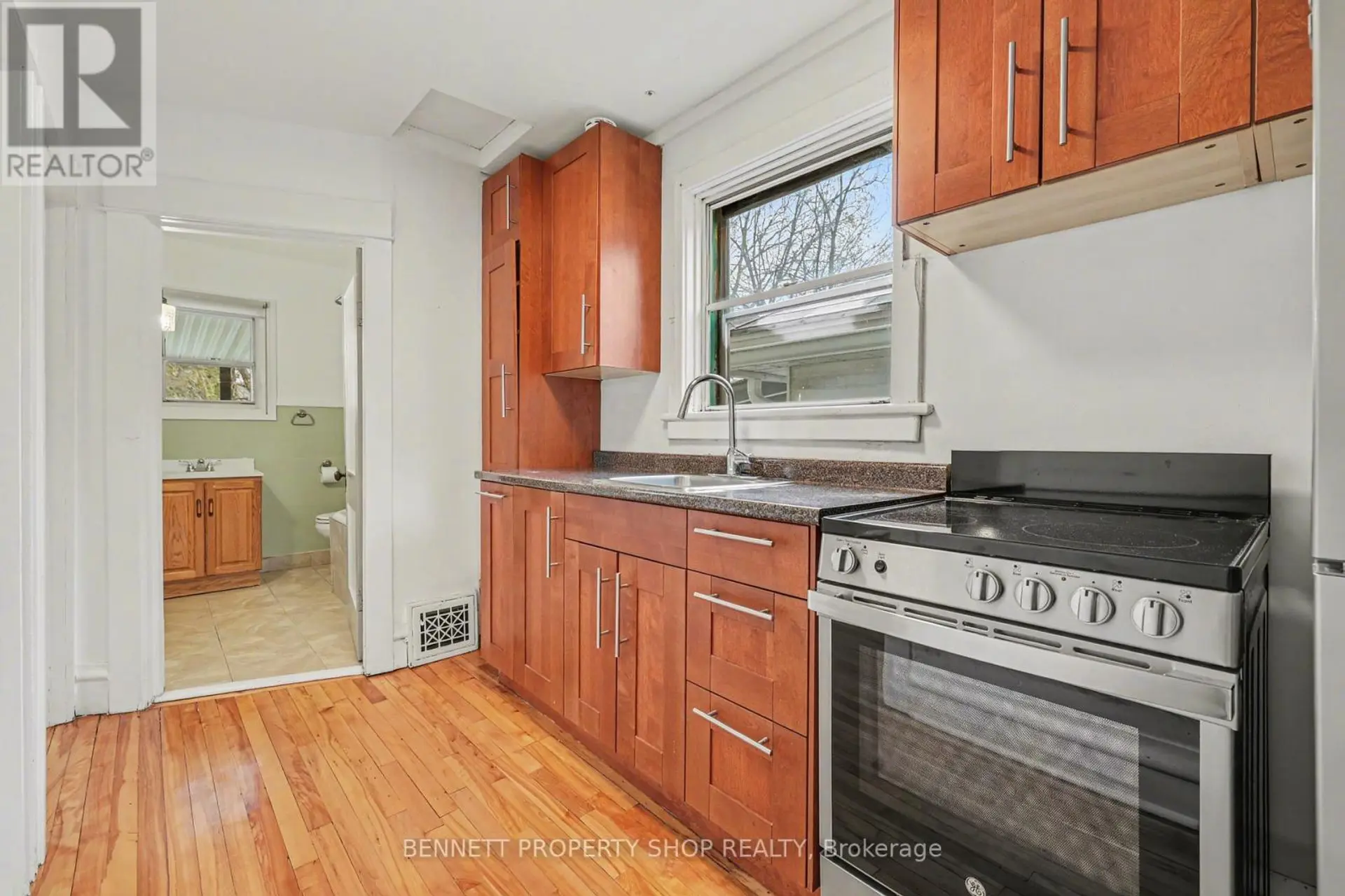 51 SMIRLE AVENUE - Image 7